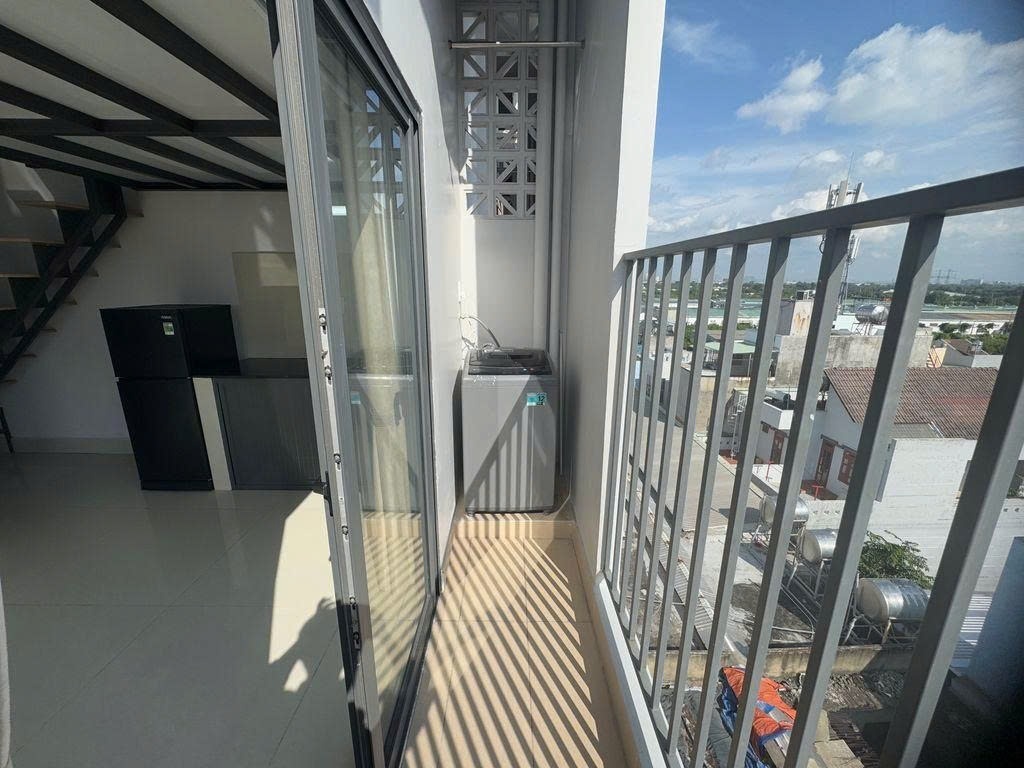 Phòng trọ Duplex 28m2 tại PTC House 1 Đường số 1 - Bình Tân - Ban công
