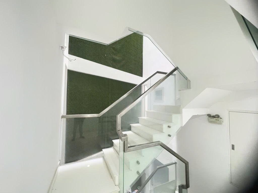 Phòng trọ PTC House Nguyễn Thông - Quận 3 - Khu cầu thang chung (*)