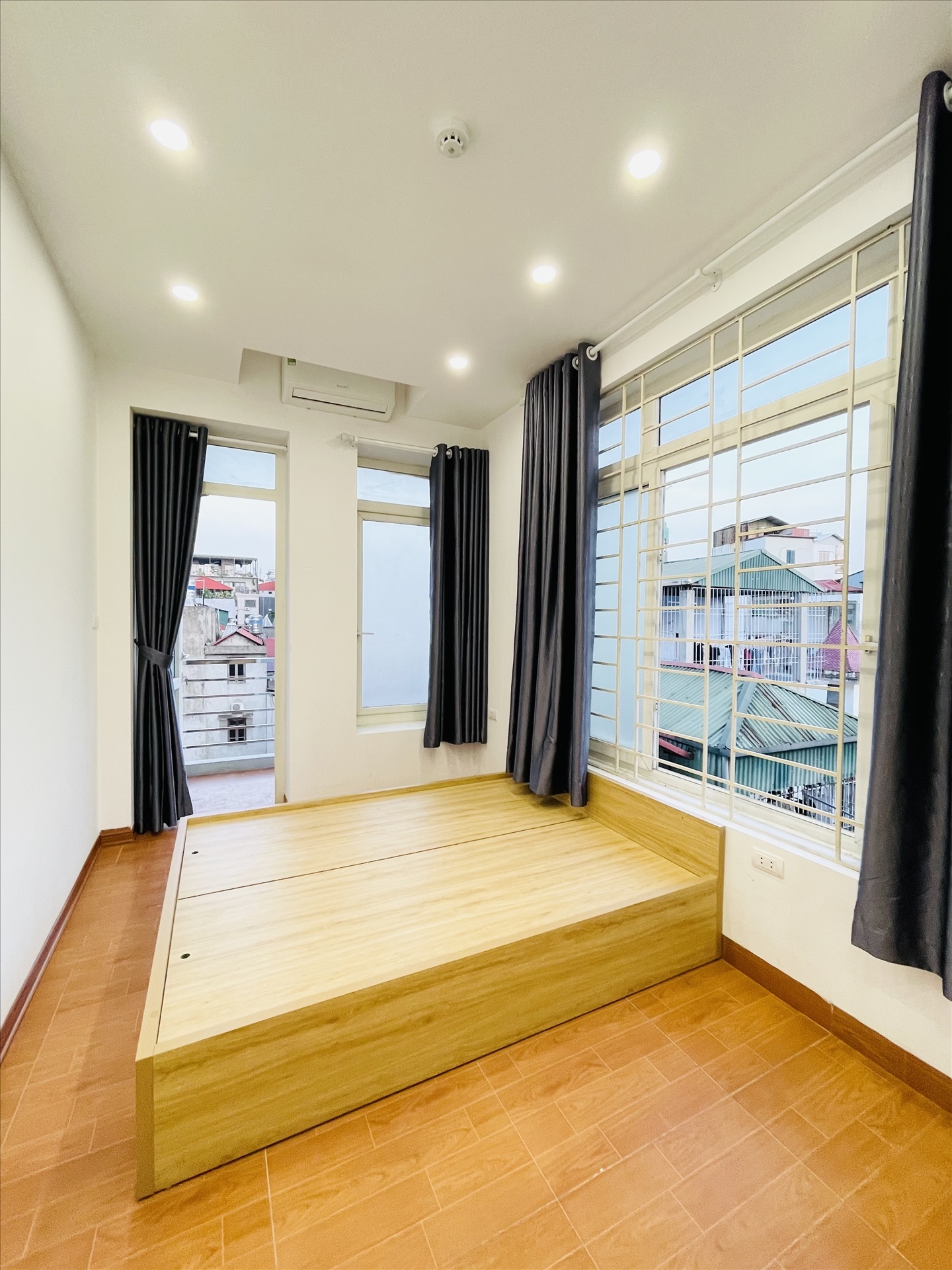 Phòng trọ Friends Team Xuân Thủy - Cầu Giấy - Phòng (*)