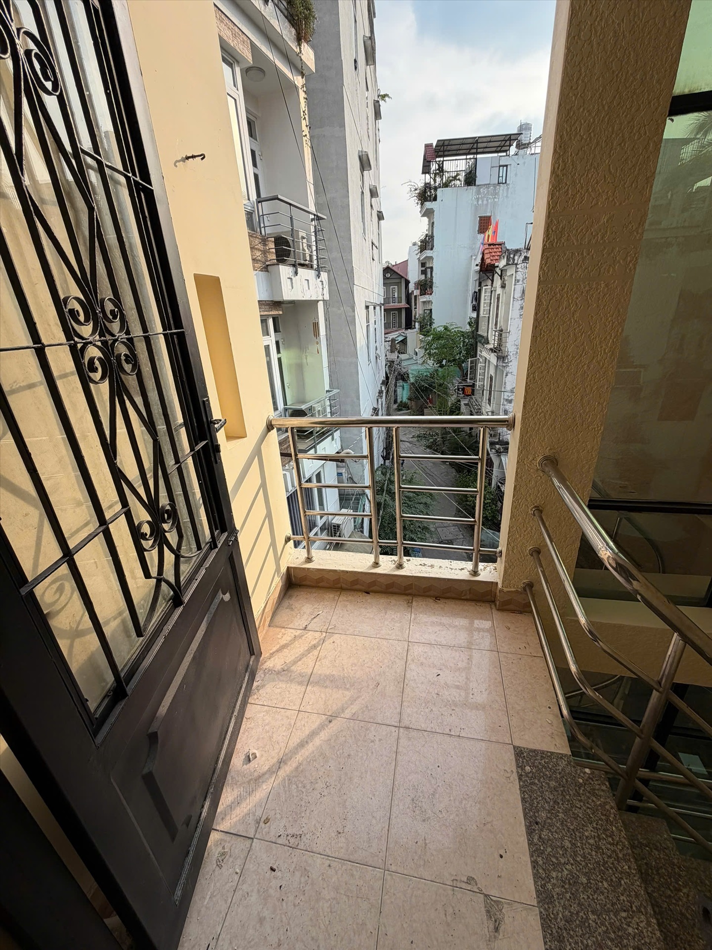 Phòng trọ Studio 25m2 tại Jinjoo Home Phan Hồ Tây - Phú Nhuận - Ban công