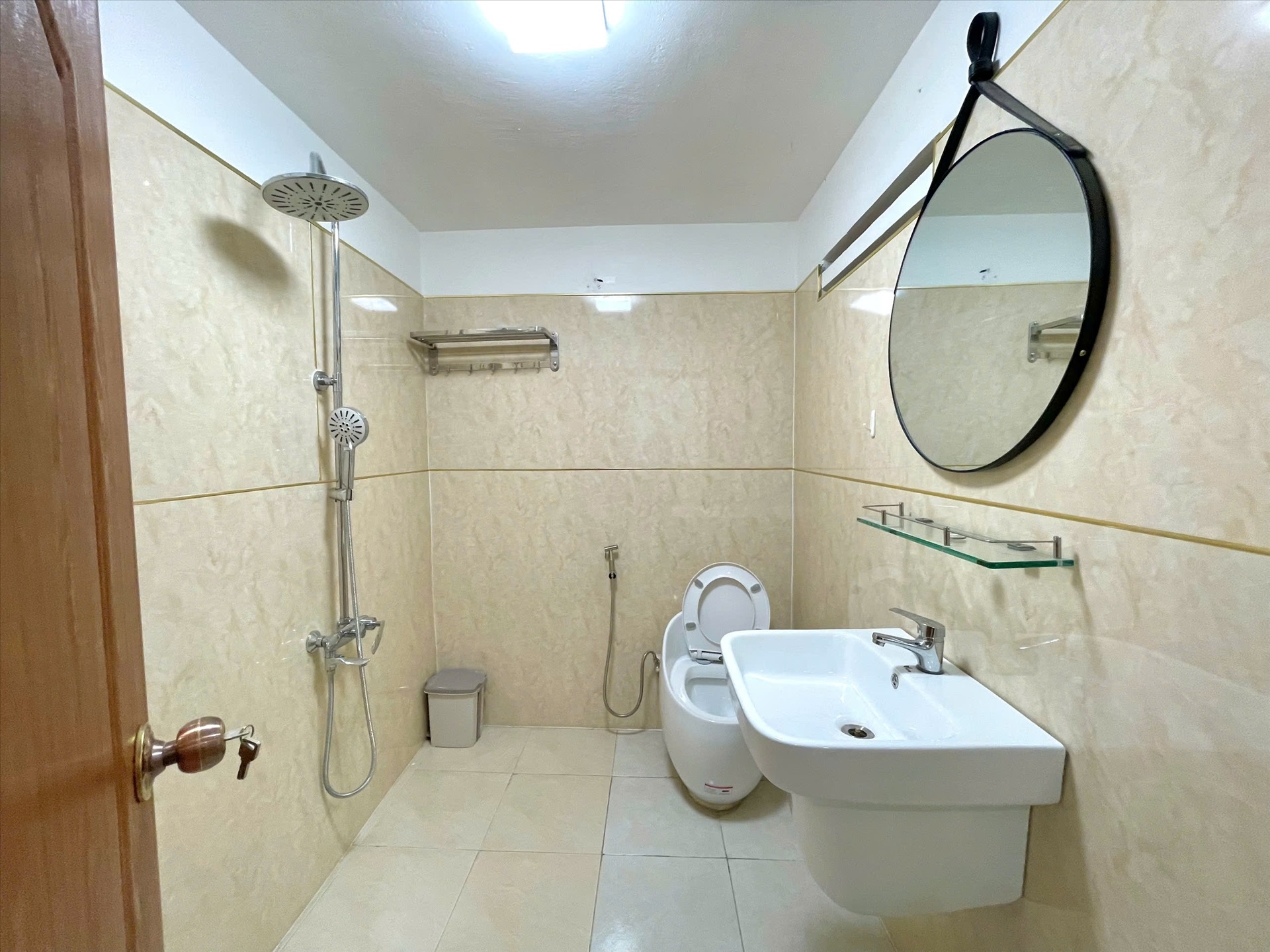 Phòng trọ Studio 25m2 tại Jinjoo Home Nguyễn Hữu Cảnh - Bình Thạnh - Phòng tắm