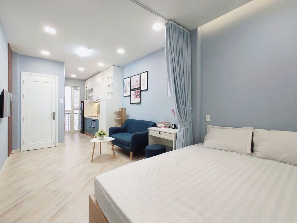 Phòng trọ Studio 30m2 tại PTC House 4 Cao Thắng - Quận 3 - Phòng khách