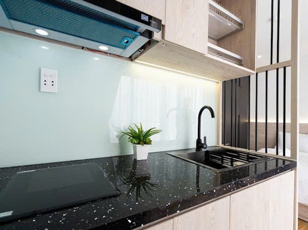 Phòng trọ Studio 30m2 tại PTC House 2 Hương Giang - Quận 10  - Phòng bếp