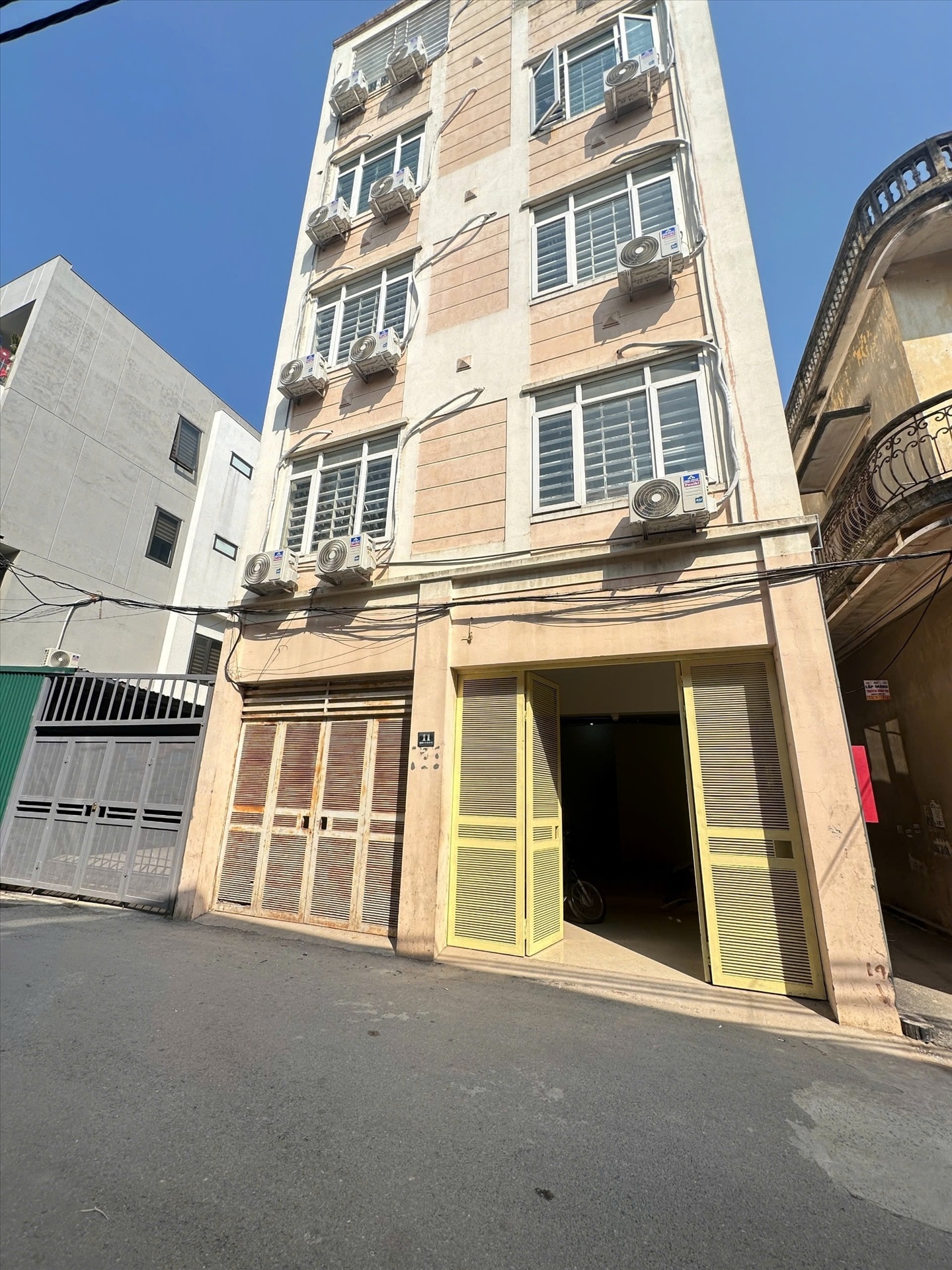 Phòng trọ HA Room Tứ Liên - Tây Hồ - Toàn cảnh tòa nhà (*)