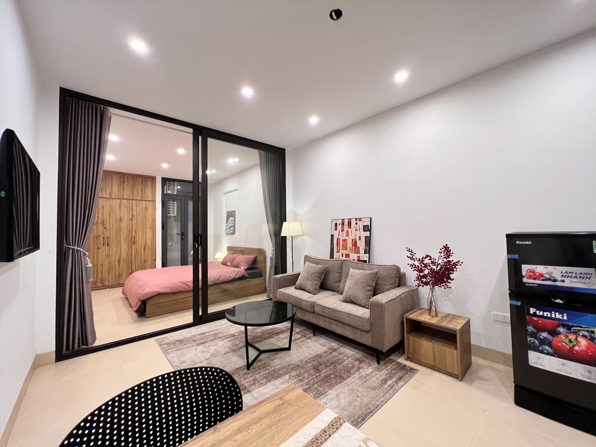 Phòng trọ Studio 45m2 tại Nine House 3 Kim Mã - Ba Đình - Phòng khách