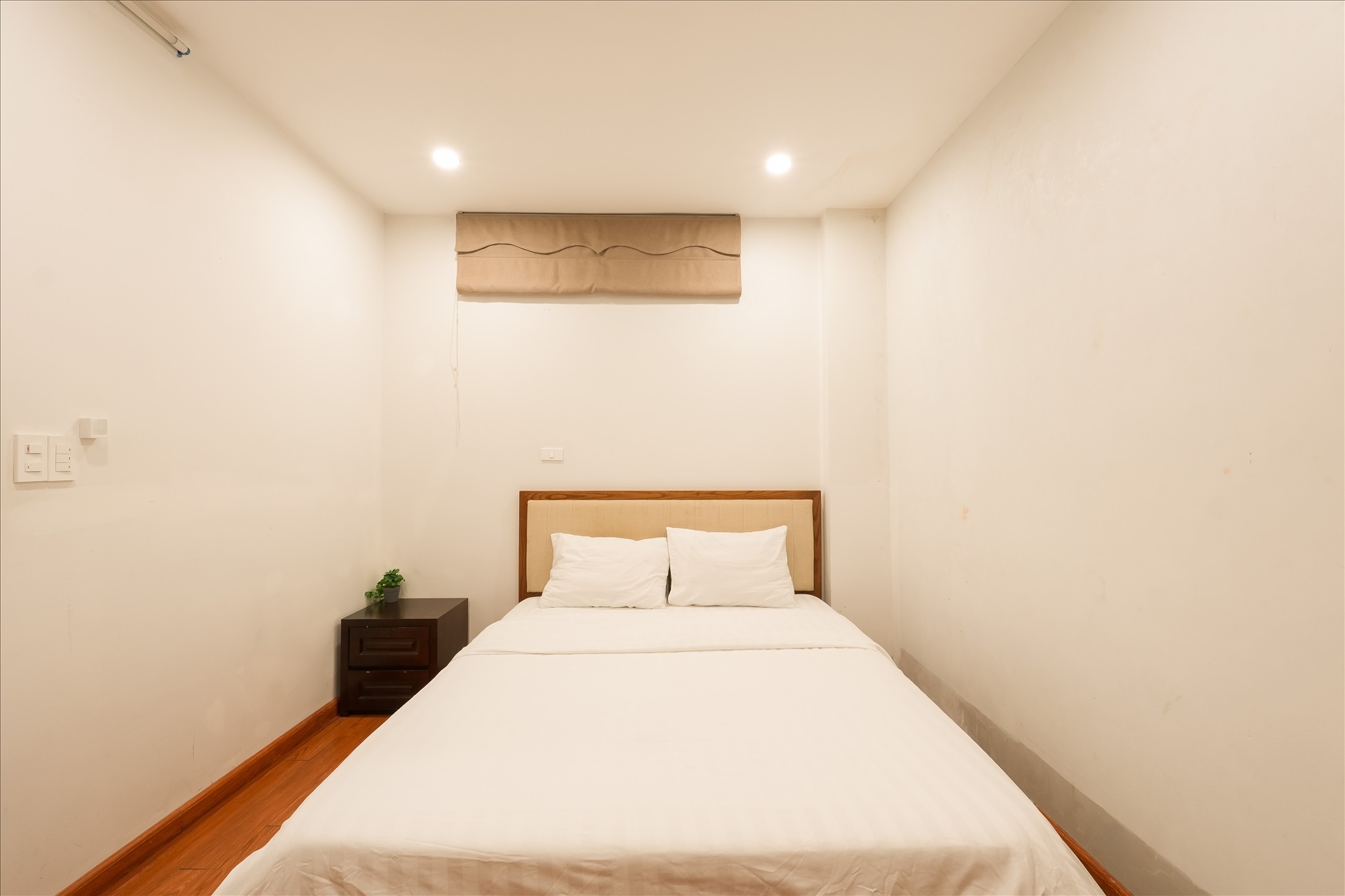 Phòng trọ Nine House Linh Lang - Ba Đình - Phòng (*)