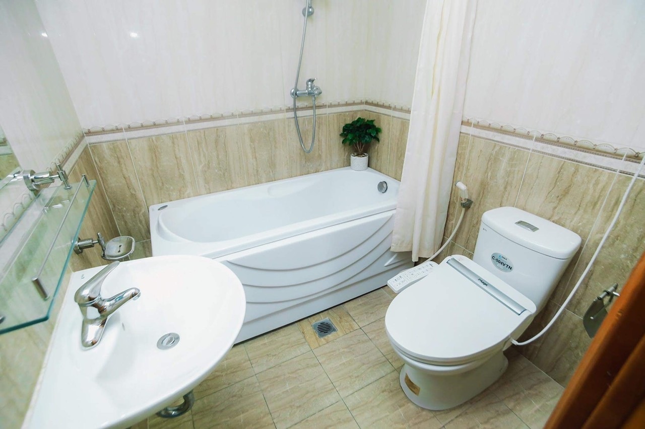 Phòng trọ 1 Phòng ngủ 60m2 tại Nine House 2 Kim Mã - Ba Đình - Phòng tắm
