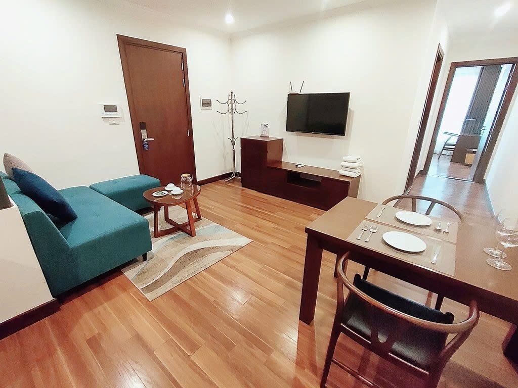 Phòng trọ 1 Phòng ngủ 40m2 tại PTC House 1 Trần Quốc Hoàn - Cầu Giấy  - Phòng khách