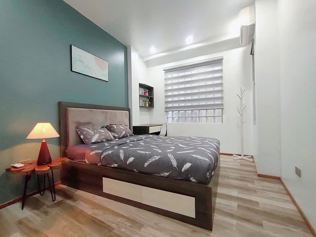 Phòng trọ PTC House 5 Lạc Long Quân - Tây Hồ  - Phòng (*)