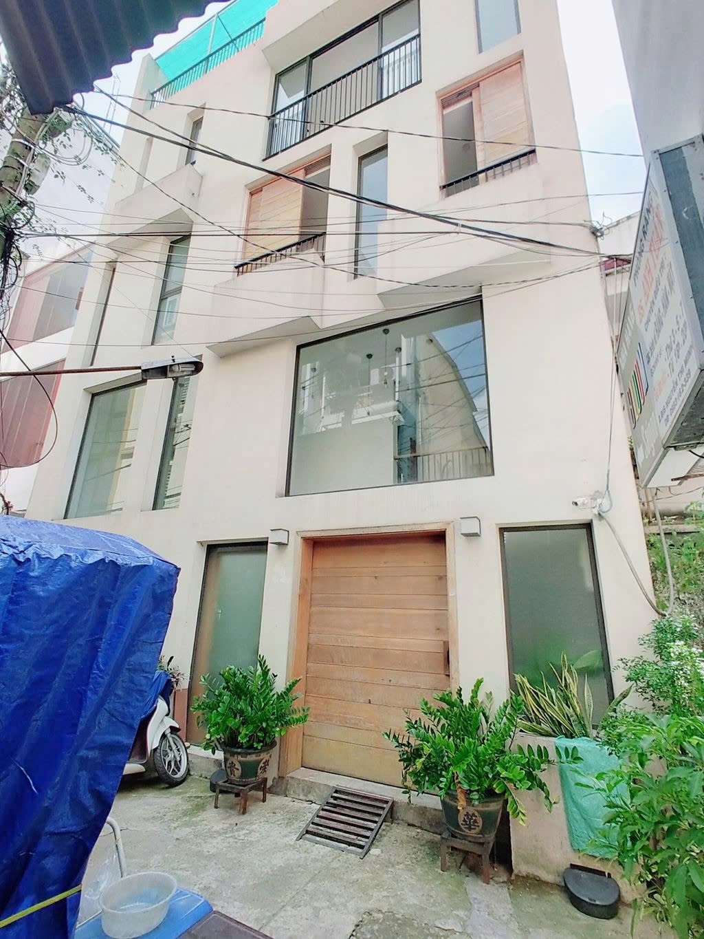 Phòng trọ PTC House 15 Nguyễn Thị Minh Khai - Quận 1 