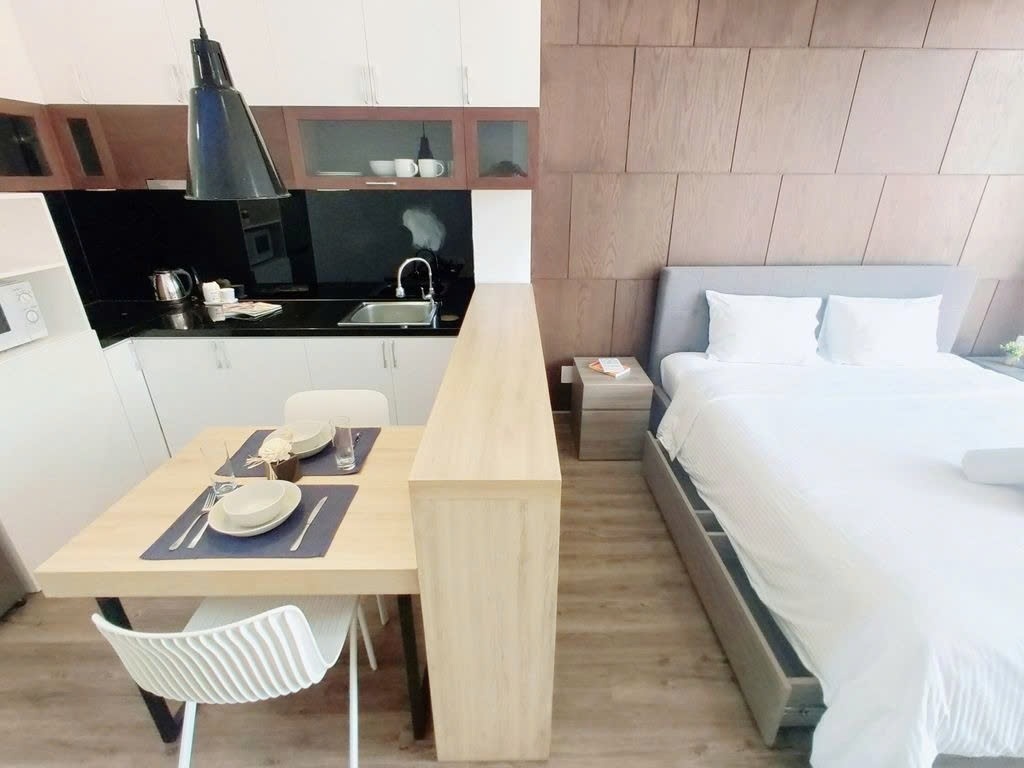 Phòng trọ PTC House 15 Nguyễn Thị Minh Khai - Quận 1  - Phòng (*)