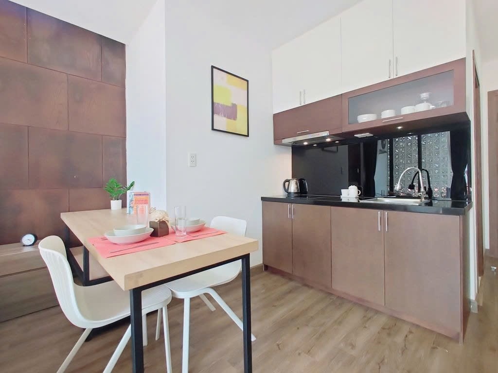 Phòng trọ PTC House 15 Nguyễn Thị Minh Khai - Quận 1  - Phòng (*)