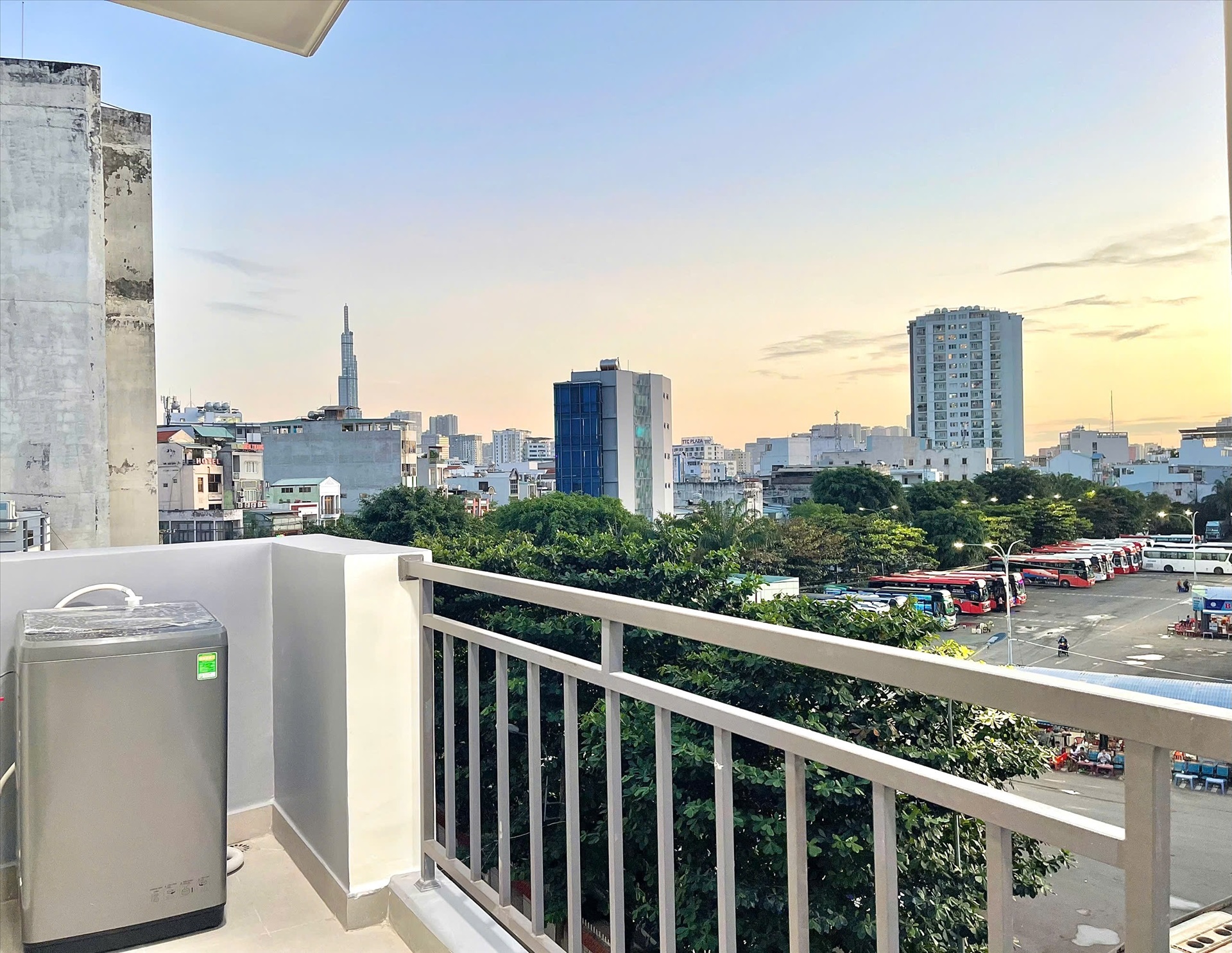 Phòng trọ 1 Phòng ngủ 30m2 tại CP House Quốc Lộ 13 - Bình Thạnh - Ban công