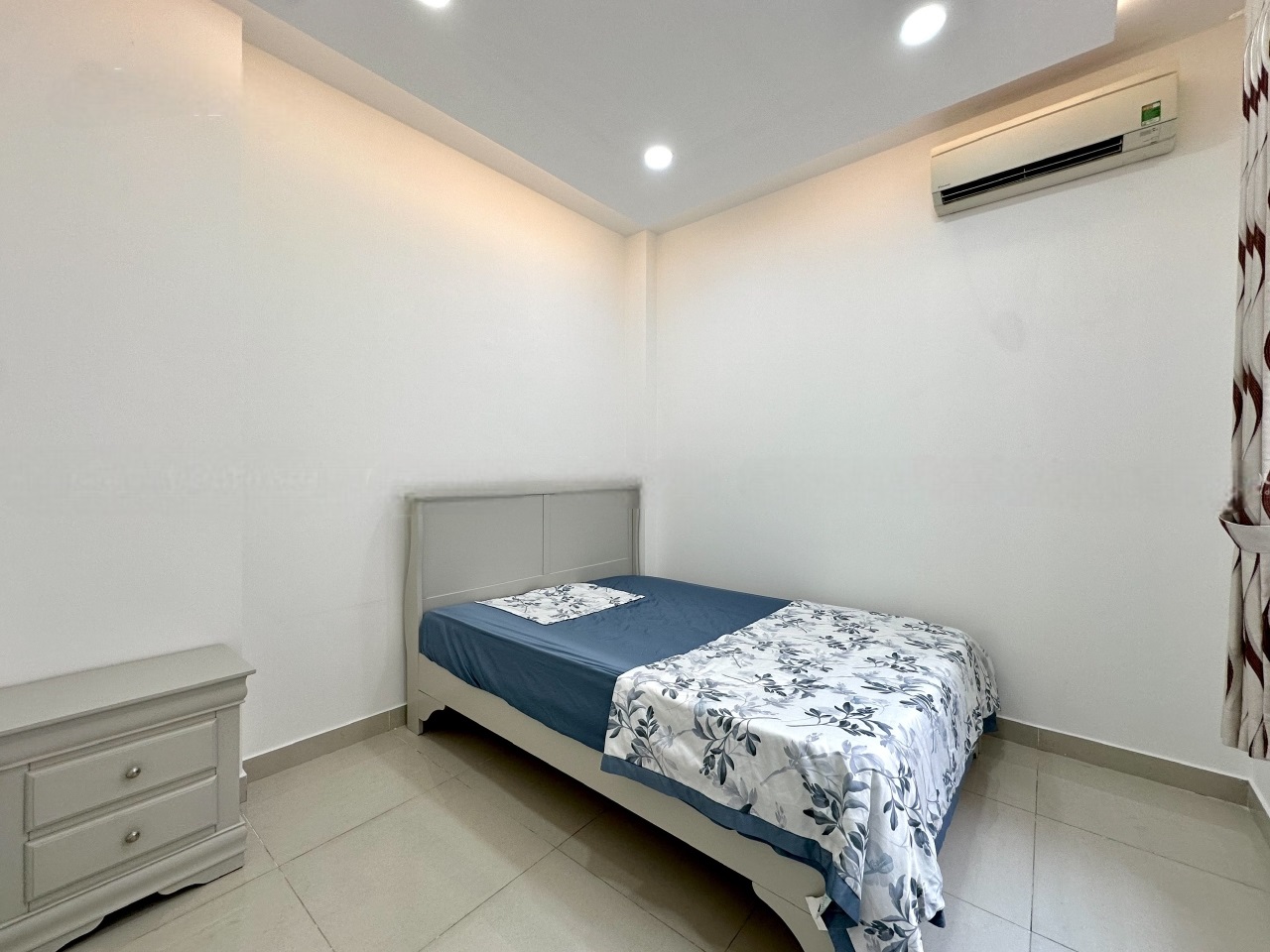 Phòng trọ John Tran House Sầm Sơn - Tân Bình