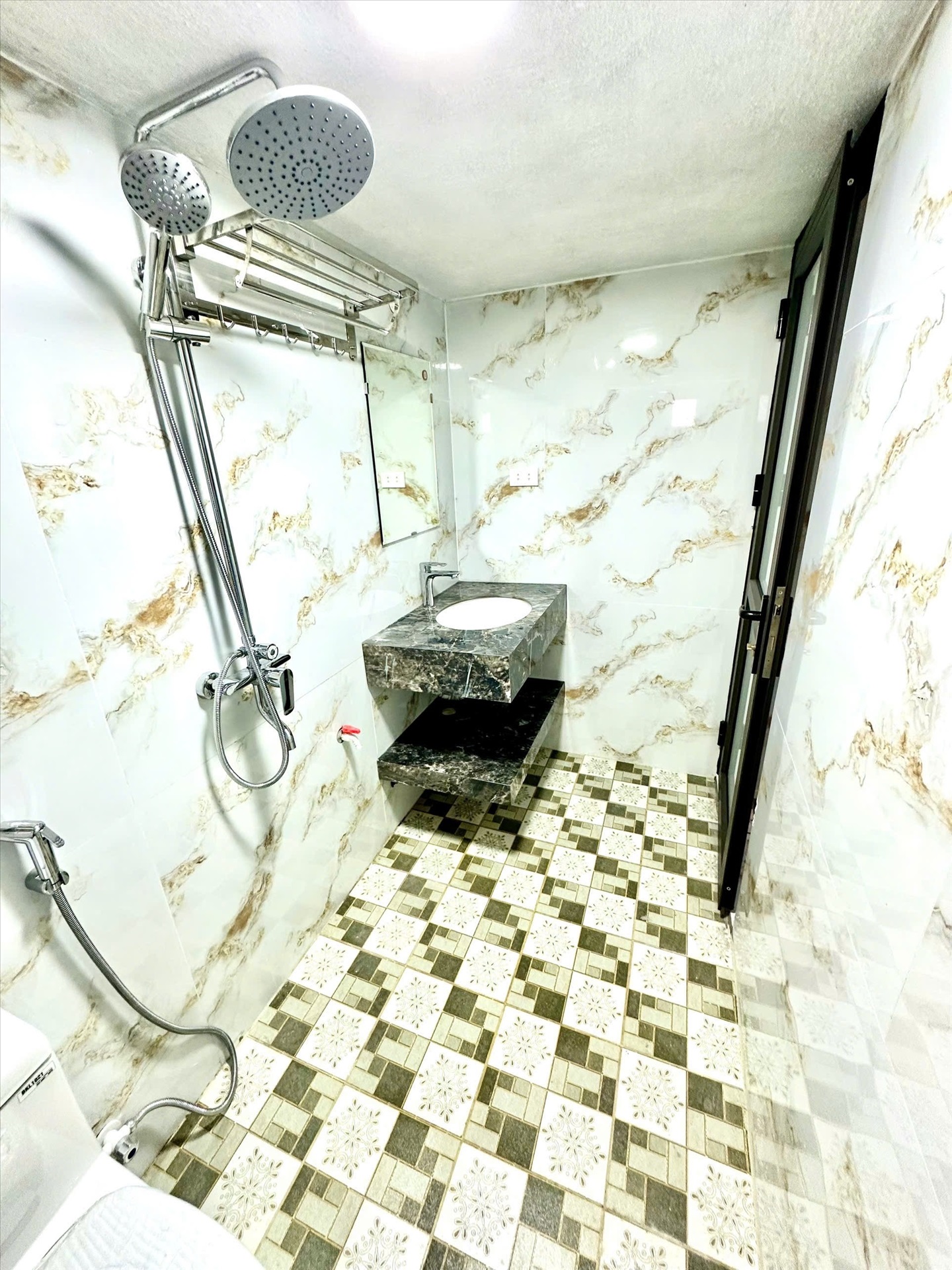 Phòng trọ Studio 25m2 tại AV Home Xuân Đỉnh - Bắc Từ Liêm - Phòng tắm