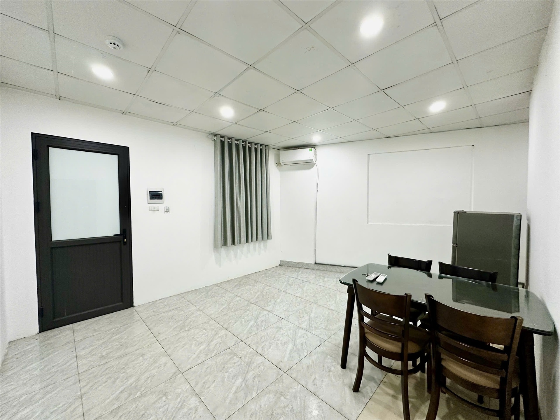 Phòng trọ 1 Phòng ngủ 35m2 tại AV Home Phạm Văn Đồng - Bắc Từ Liêm - Phòng khách