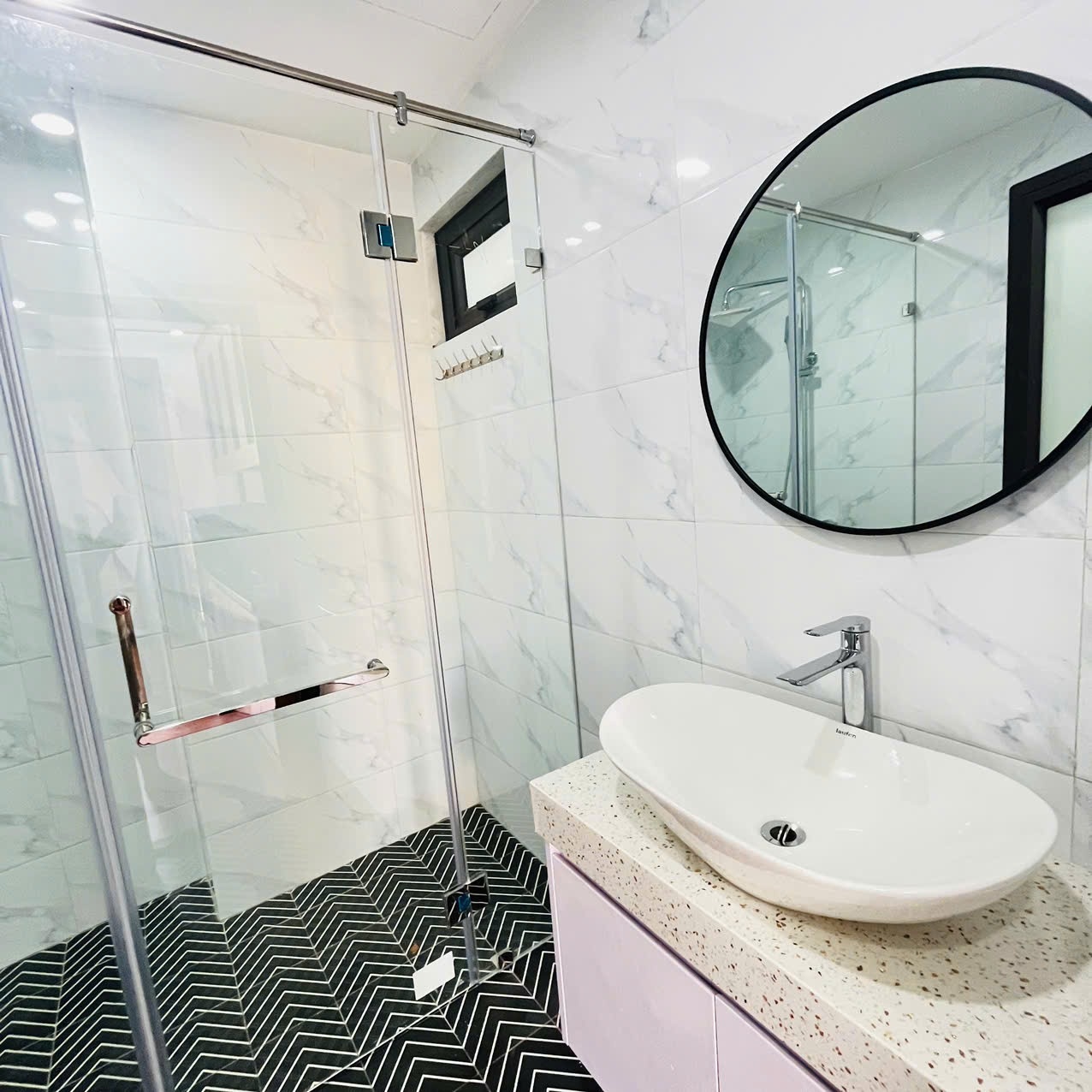 Phòng trọ Studio 25m2 tại AV Condo Tây Mỗ - Nam Từ Liêm - Phòng tắm