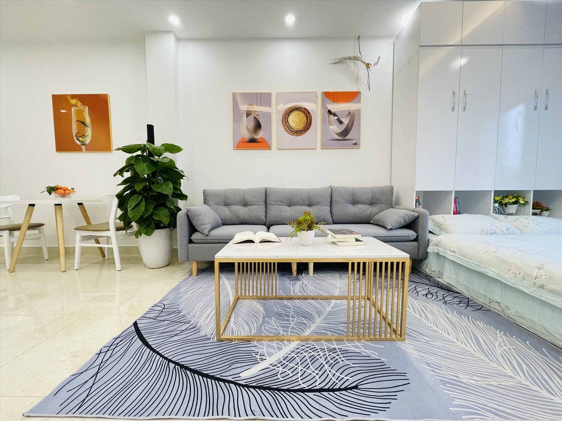 Phòng trọ Studio 45m2 tại THT Land 1 Đội Cấn - Ba Đình - Phòng khách