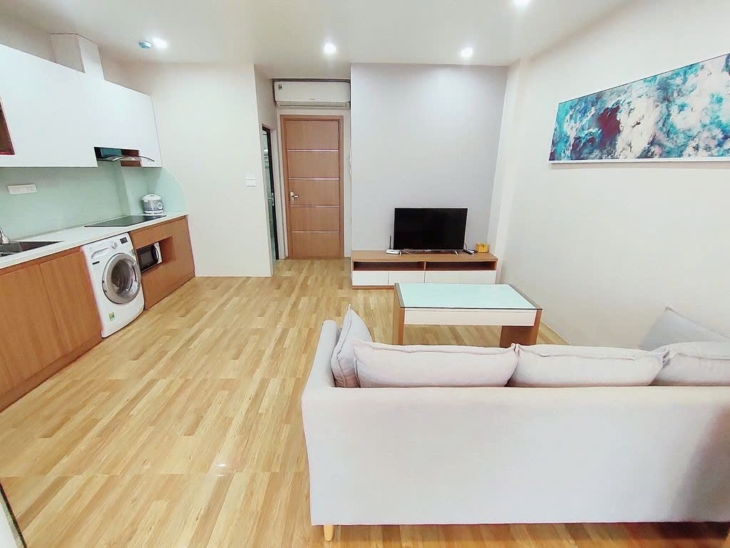 Phòng trọ PTC House 5 Xuân Diệu - Tây Hồ  - Phòng (*)