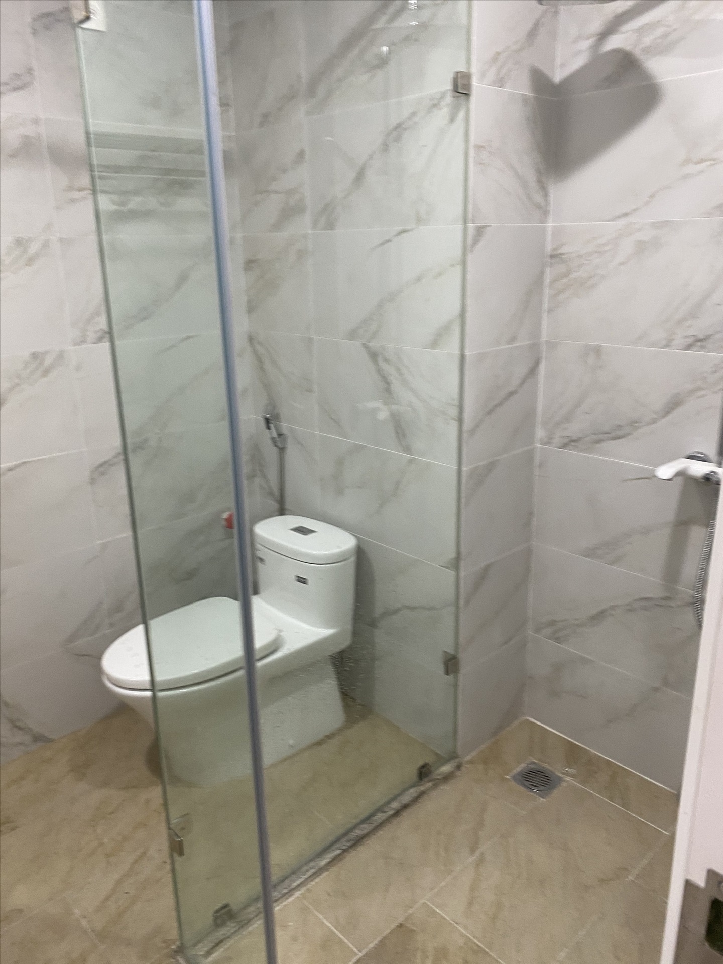 Phòng trọ Studio 40m2 tại THT Land Nguyễn Hoàng Tôn - Tây Hồ - Phòng tắm