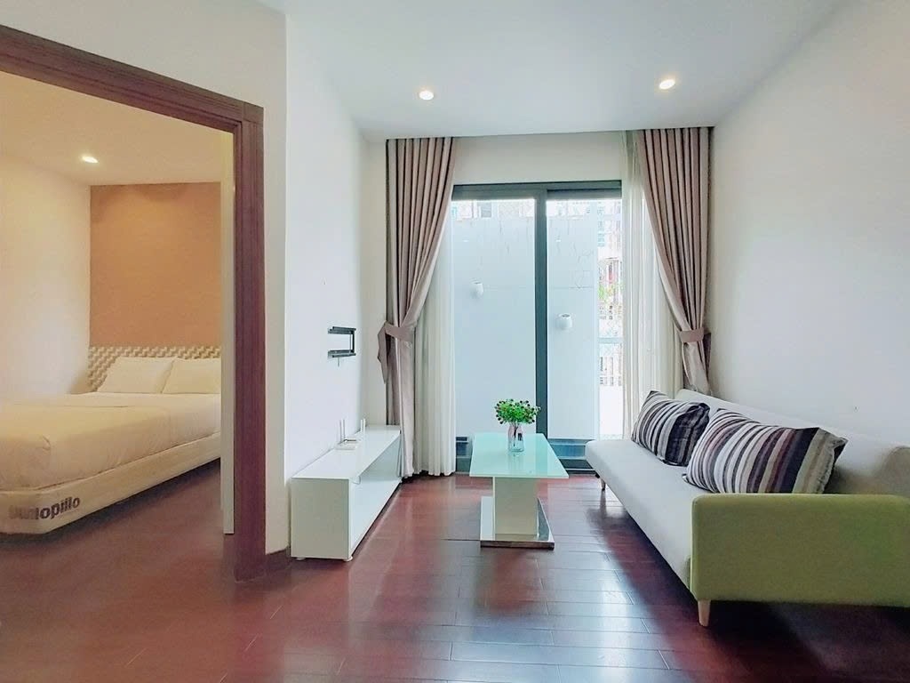 Phòng trọ 1 Phòng ngủ 40m2 tại PTC House 3 Nguyễn Cư Trinh - Quận 1  - Phòng khách