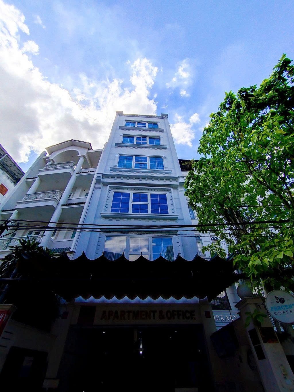 Phòng trọ PTC House 2 Nguyễn Đình Chính - Phú Nhuận - Toàn cảnh tòa nhà (*)