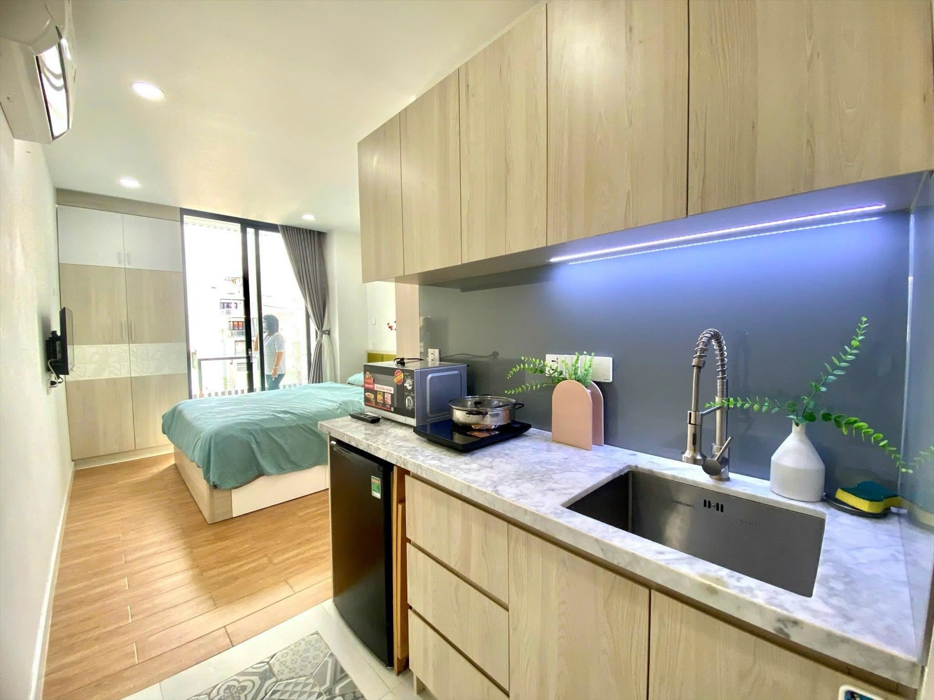 Phòng trọ Studio 25m2 tại Jinjoo Home Lê Văn Sỹ - Quận 3 - Phòng bếp