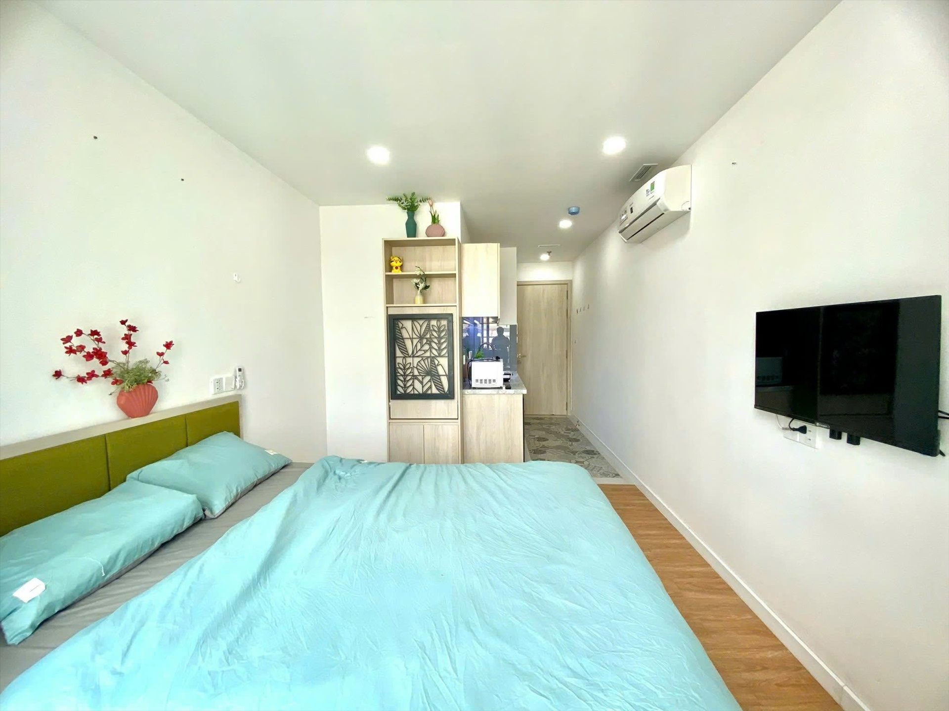 Phòng trọ Jinjoo Home Lê Văn Sỹ - Quận 3 - Phòng (*)