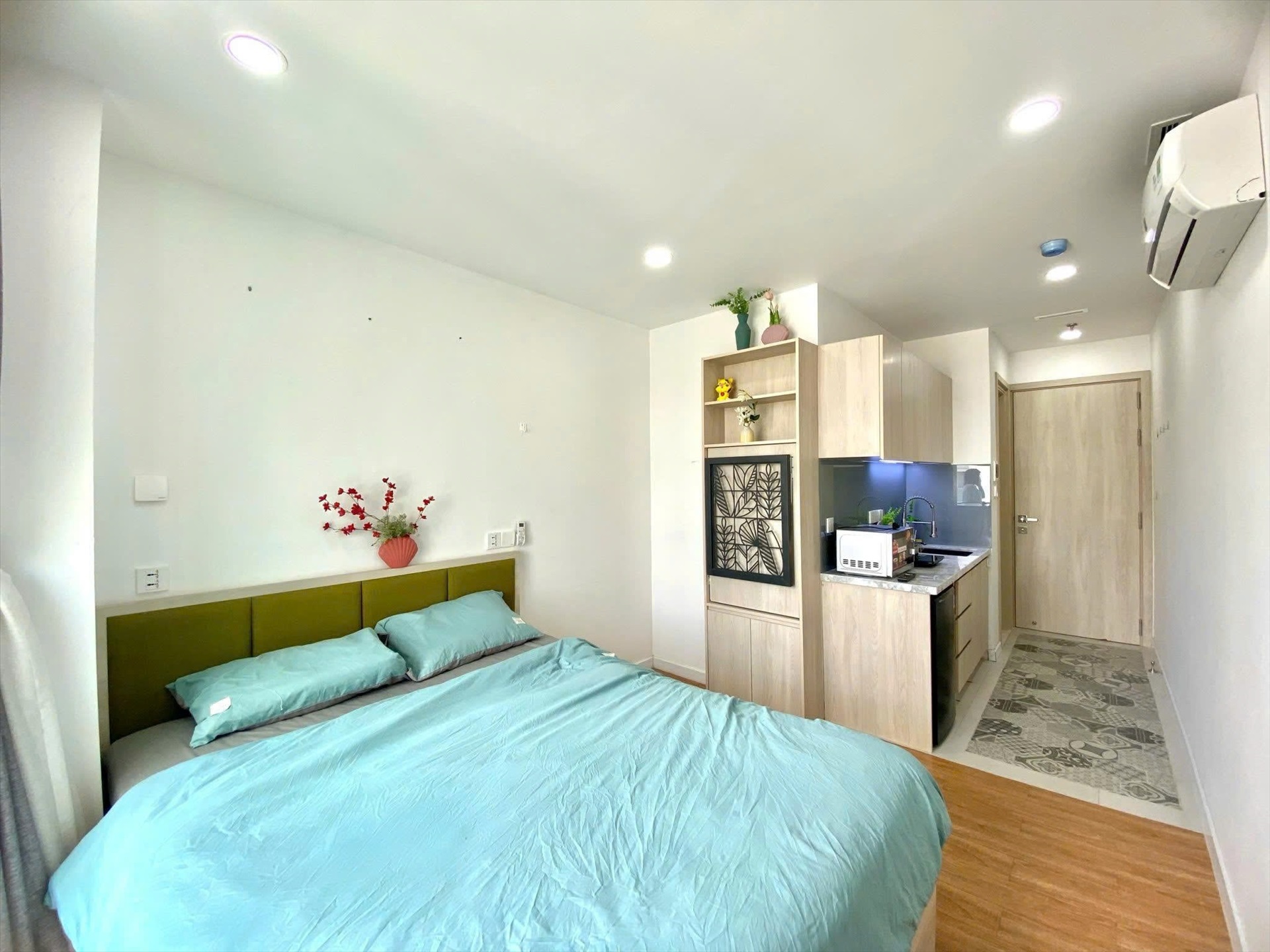 Phòng trọ Jinjoo Home Lê Văn Sỹ - Quận 3 - Phòng (*)