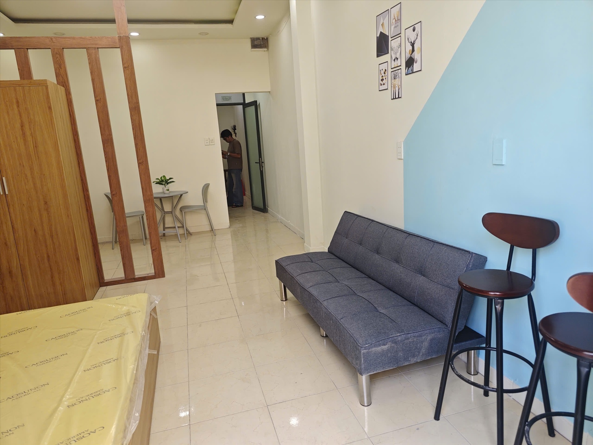 Phòng trọ Studio 42m2 tại MC House Nguyễn Thái Bình - Tân Bình - Phòng khách