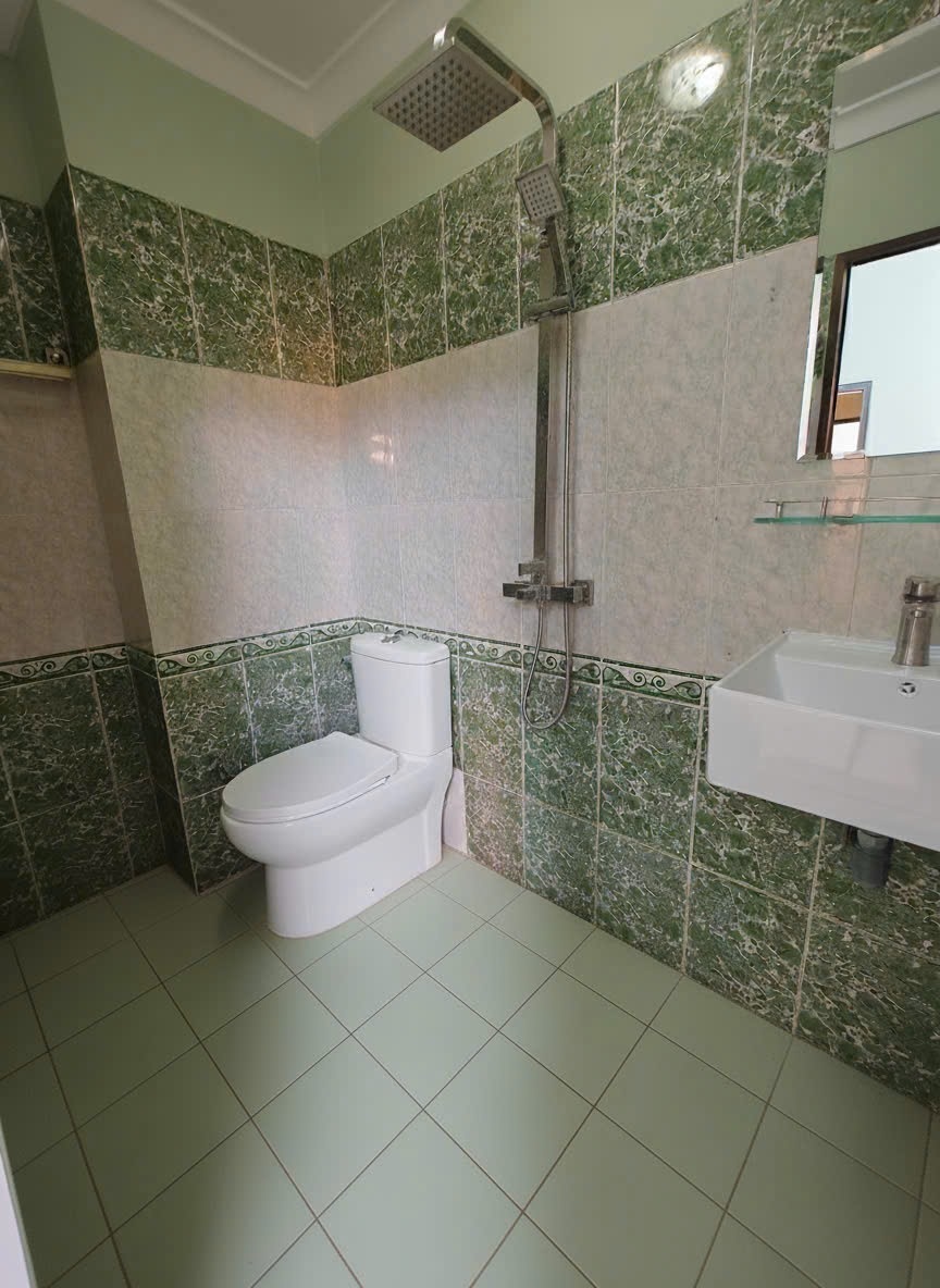 Phòng trọ Studio 25m2 tại AH Home Hoàng Văn Thụ - Tân Bình - Phòng tắm