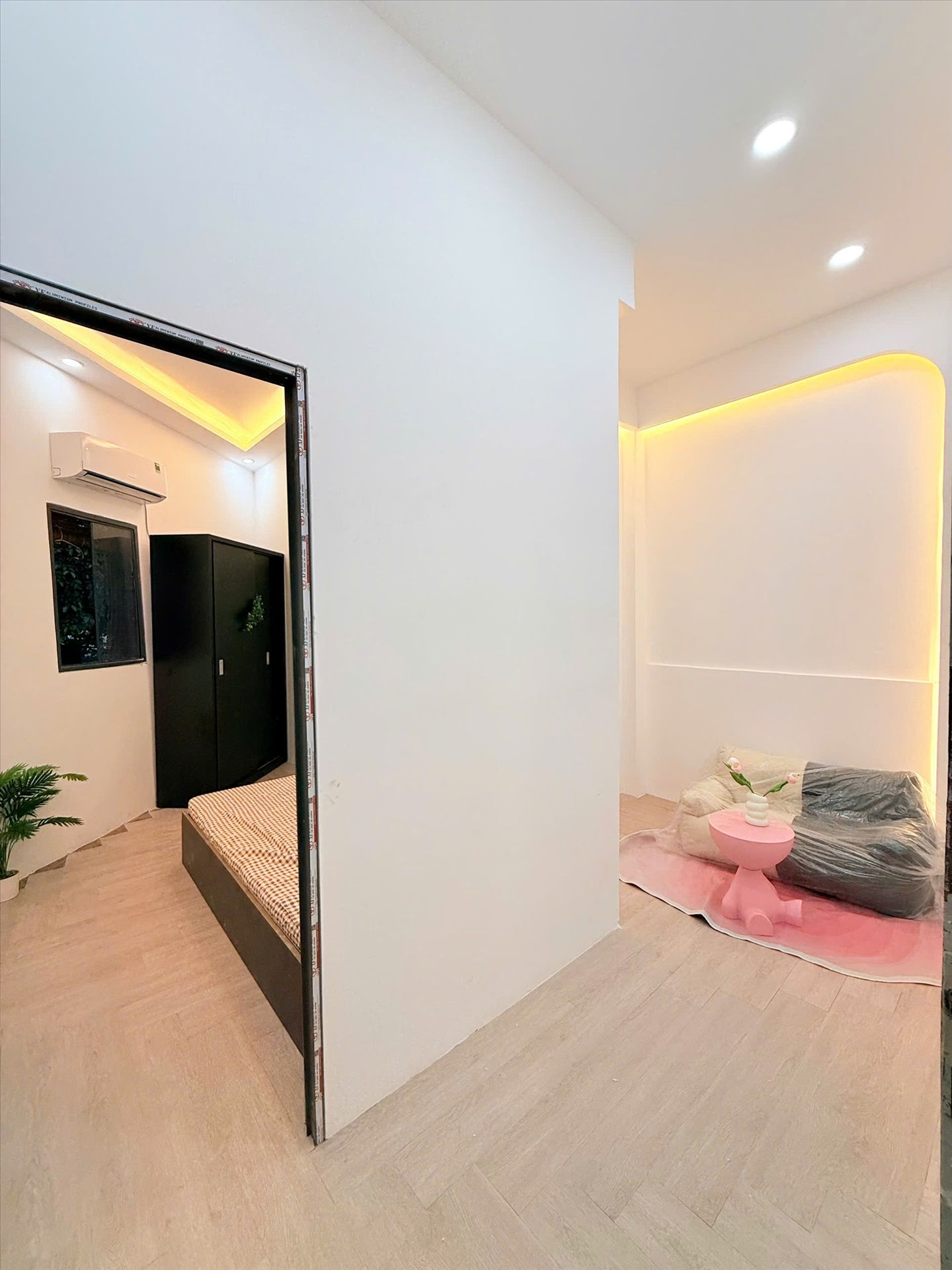 Phòng trọ 2 Phòng ngủ 50m2 tại TiDi Home Bùi Đình Tuý - Bình Thạnh - Phòng khách