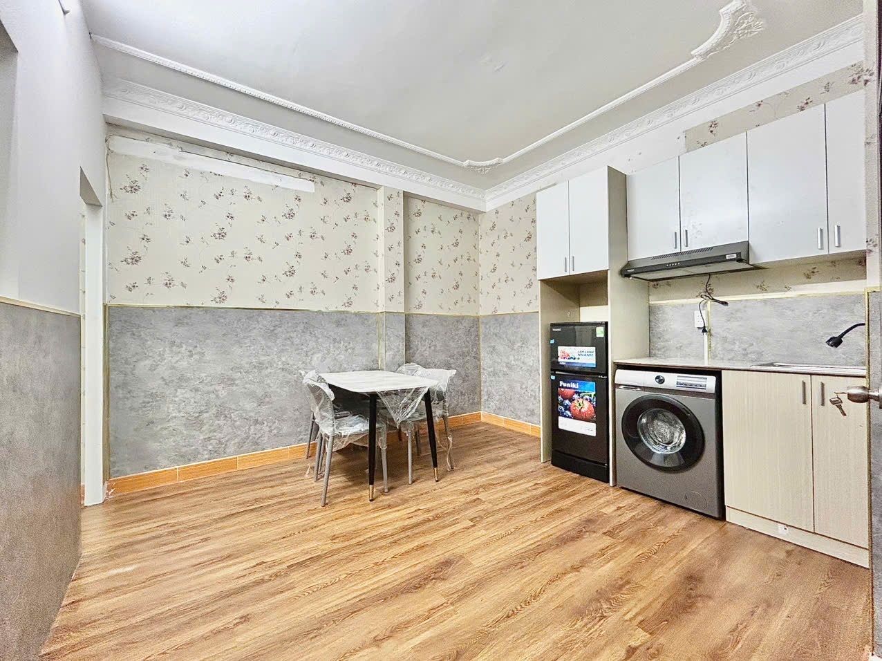 Phòng trọ 1 Phòng ngủ 30m2 tại CT Home Võ Oanh - Bình Thạnh - Phòng khách