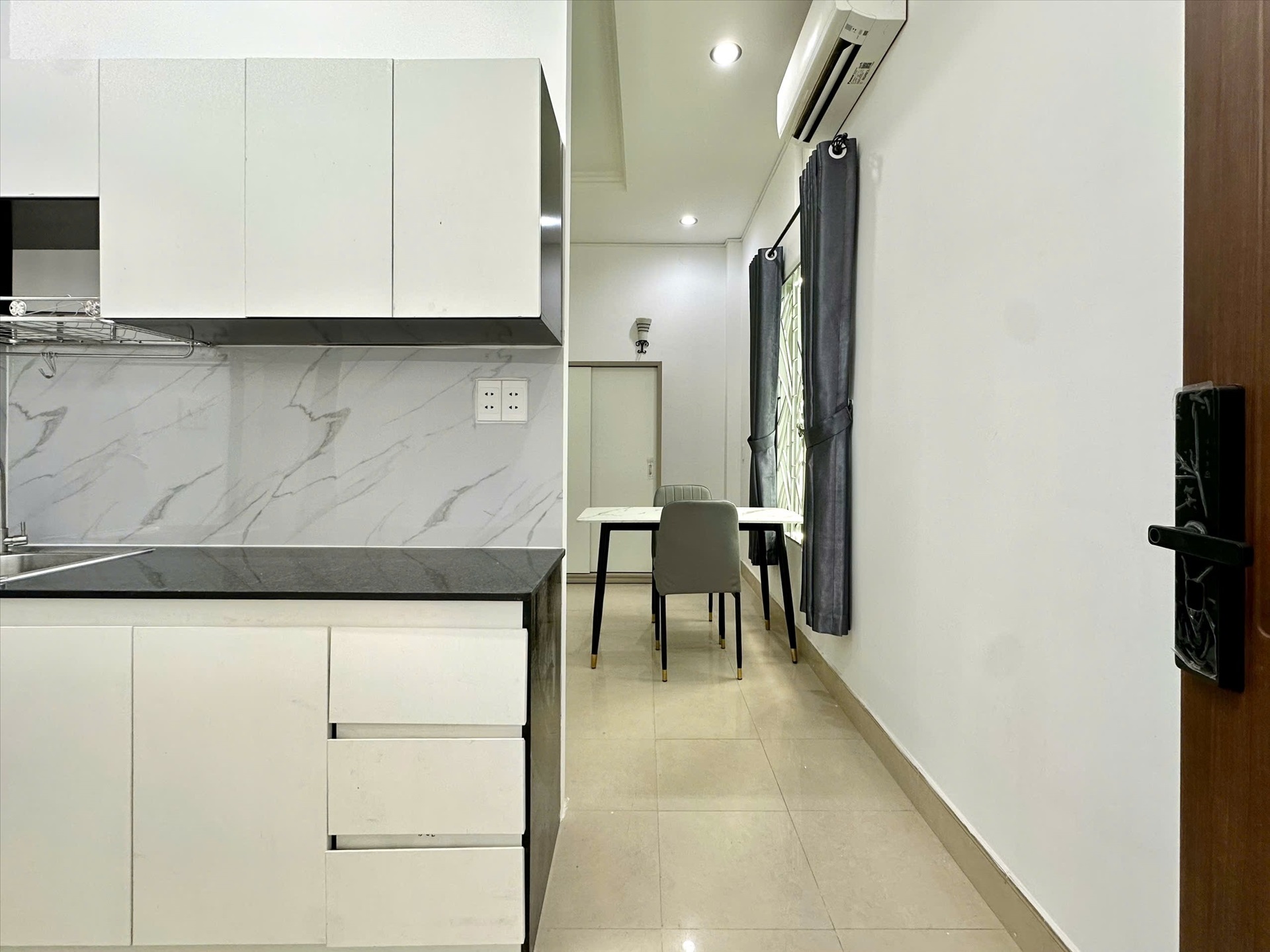 Phòng trọ 1 Phòng ngủ 30m2 tại ST Home Phạm Văn Hai - Tân Bình - Phòng bếp