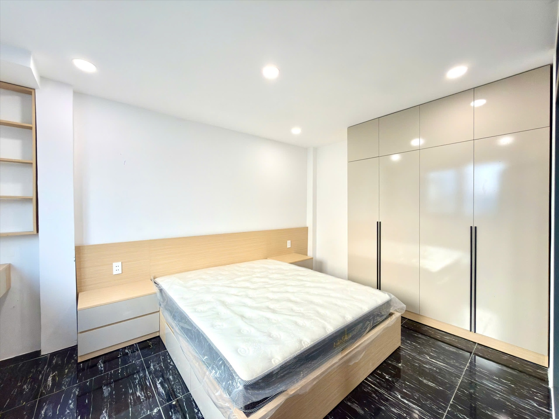 Phòng trọ 1 Phòng ngủ 45m2 tại Joo House Nguyễn Văn Cừ - Quận 1 - Phòng ngủ