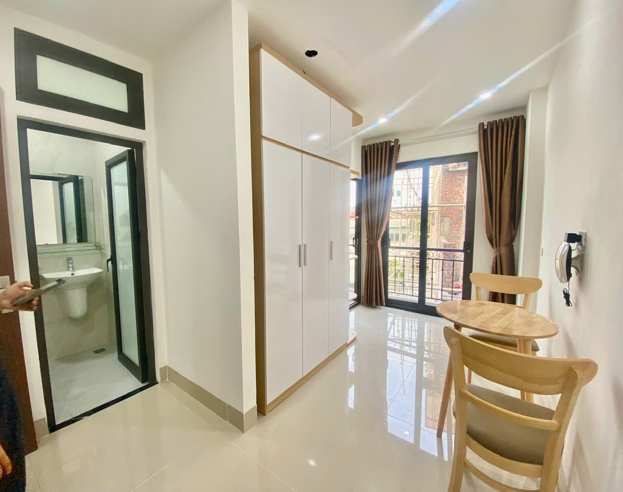 Phòng trọ 1 Phòng ngủ 35m2 tại Funhome Tôn Thất Tùng - Đống Đa - Phòng khách