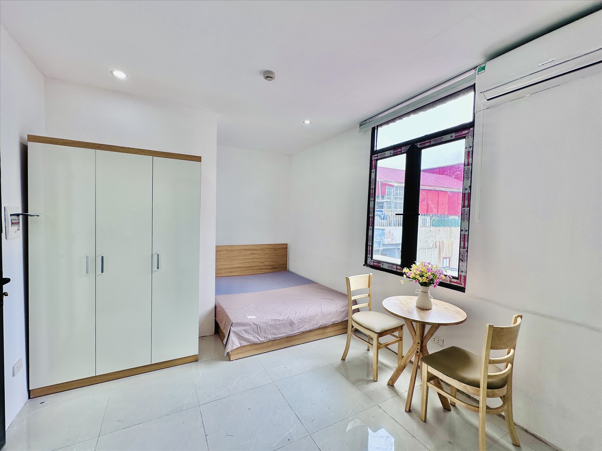 Phòng trọ Studio 28m2 tại Suha Home Nguyễn Văn Huyên - Cầu Giấy - Phòng ngủ