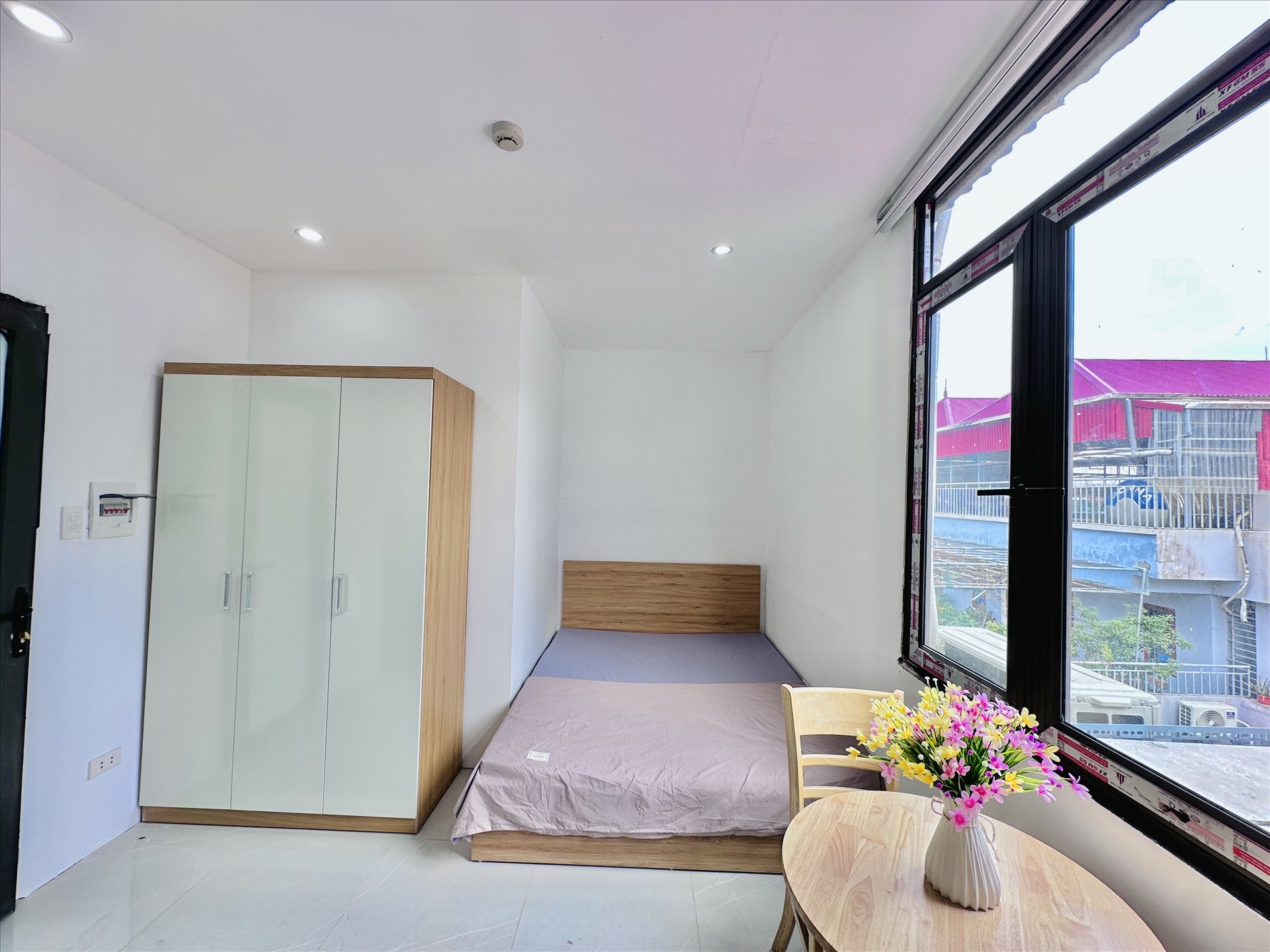 Phòng trọ Studio 28m2 tại Suha Home Nguyễn Văn Huyên - Cầu Giấy - Phòng ngủ