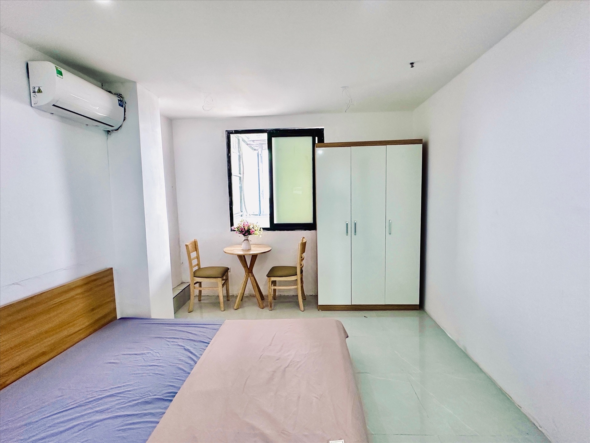 Phòng trọ Studio 28m2 tại Suha Home Nguyễn Văn Huyên - Cầu Giấy - Phòng ngủ