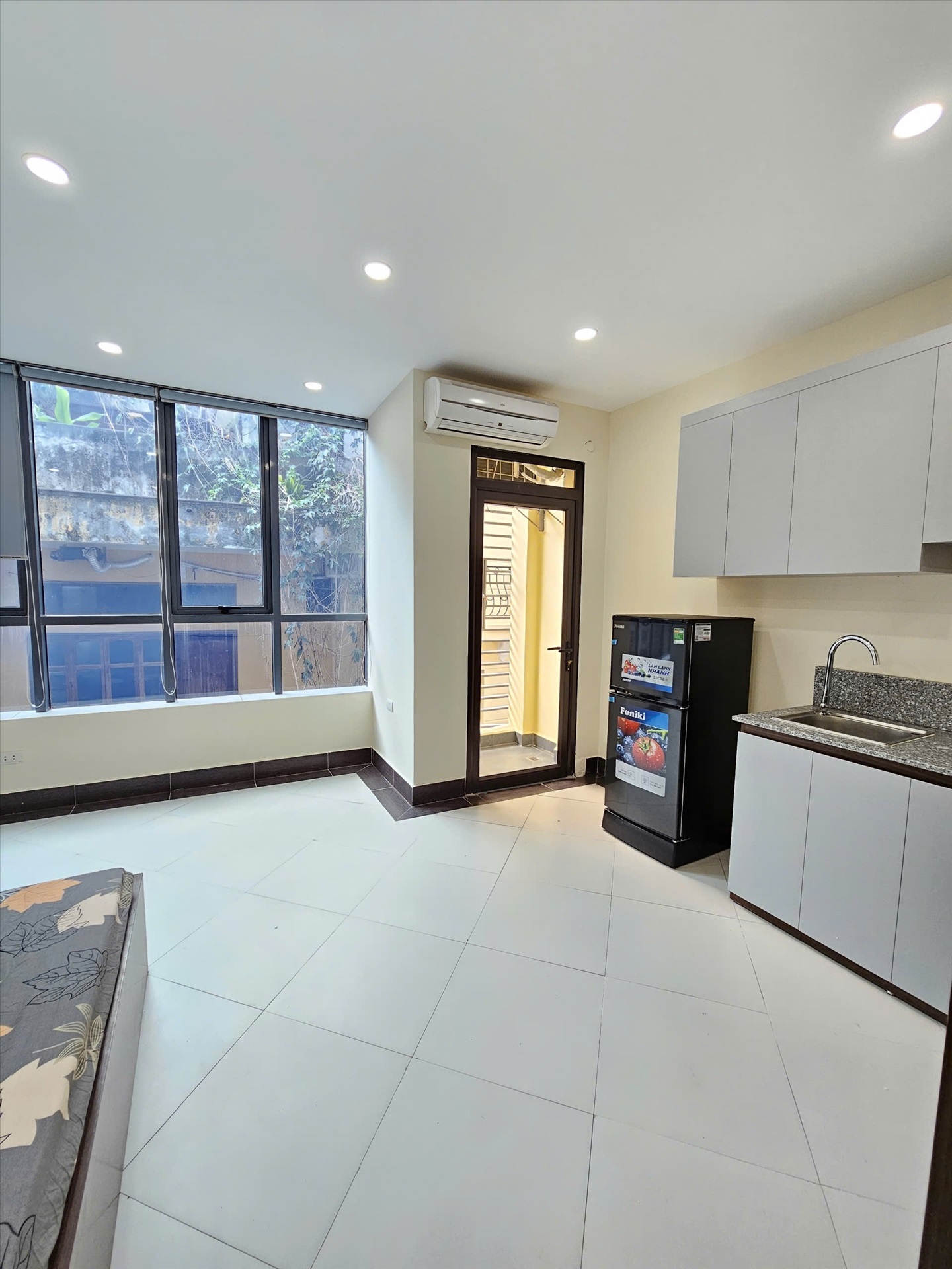 Phòng trọ Studio 20m2 tại TNR Home Hoàng Quốc Việt - Cầu Giấy - Phòng bếp