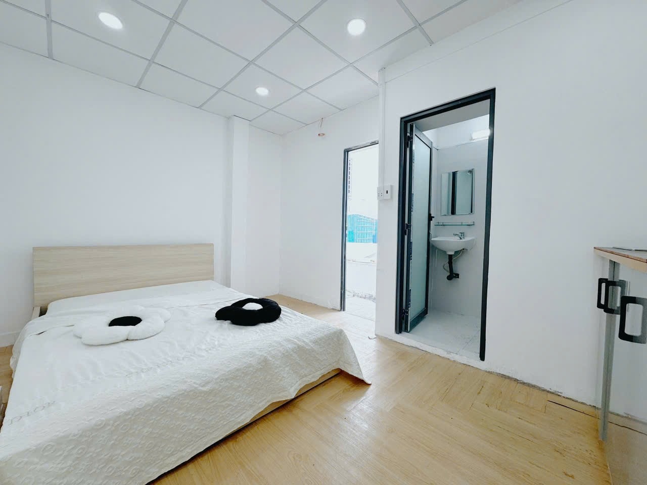 Phòng trọ Studio 25m2 tại Uncle House Nơ Trang Long - Bình Thạnh - Phòng ngủ