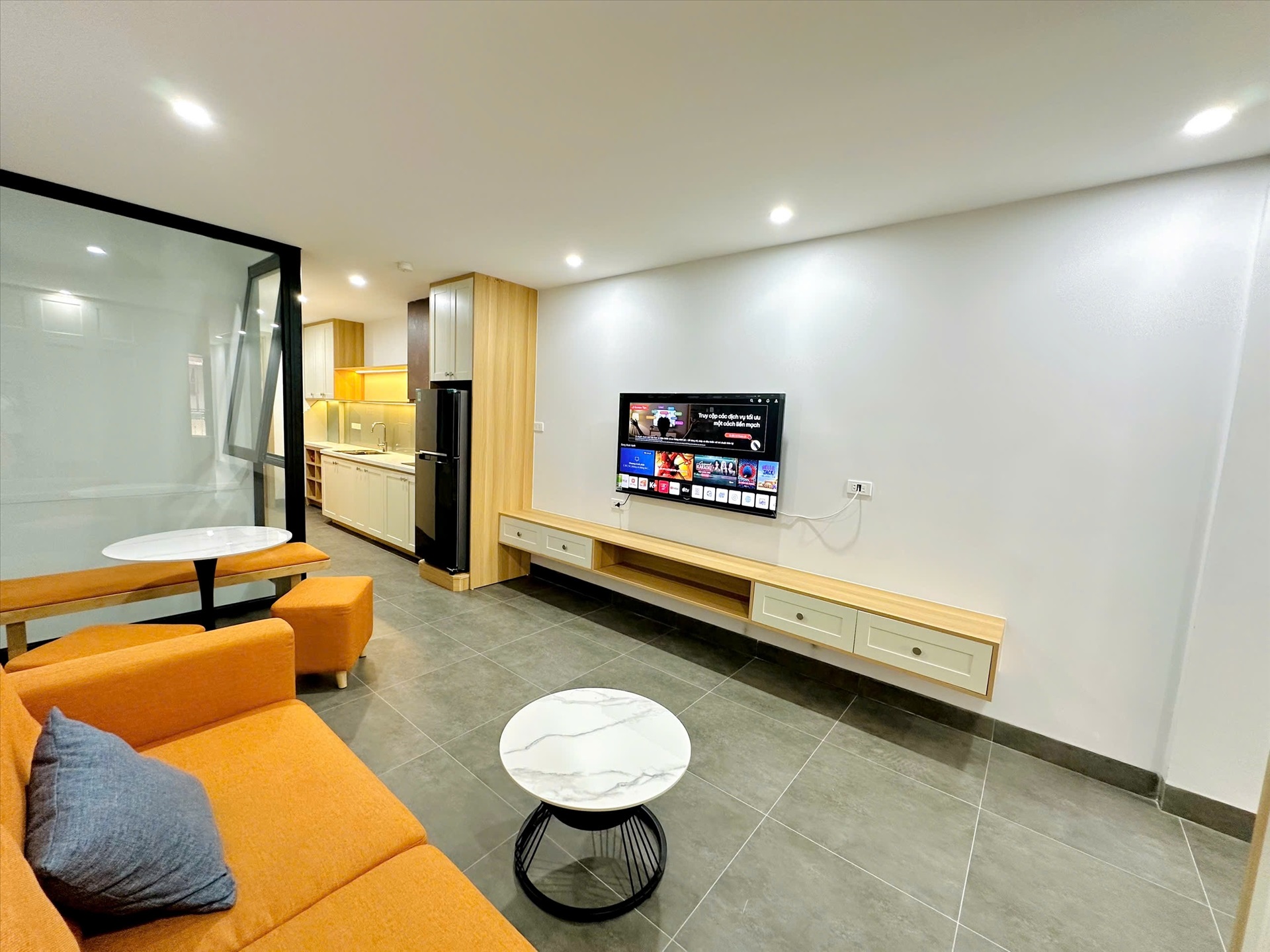 Phòng trọ Studio 30m2 tại TT House Yên Lãng - Đống Đa - Phòng khách