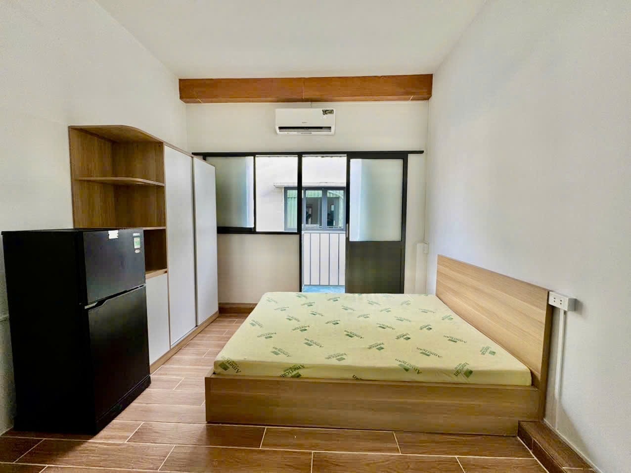 Phòng trọ VP Apartment Nguyễn Hữu Cảnh - Bình Thạnh - Phòng (*)