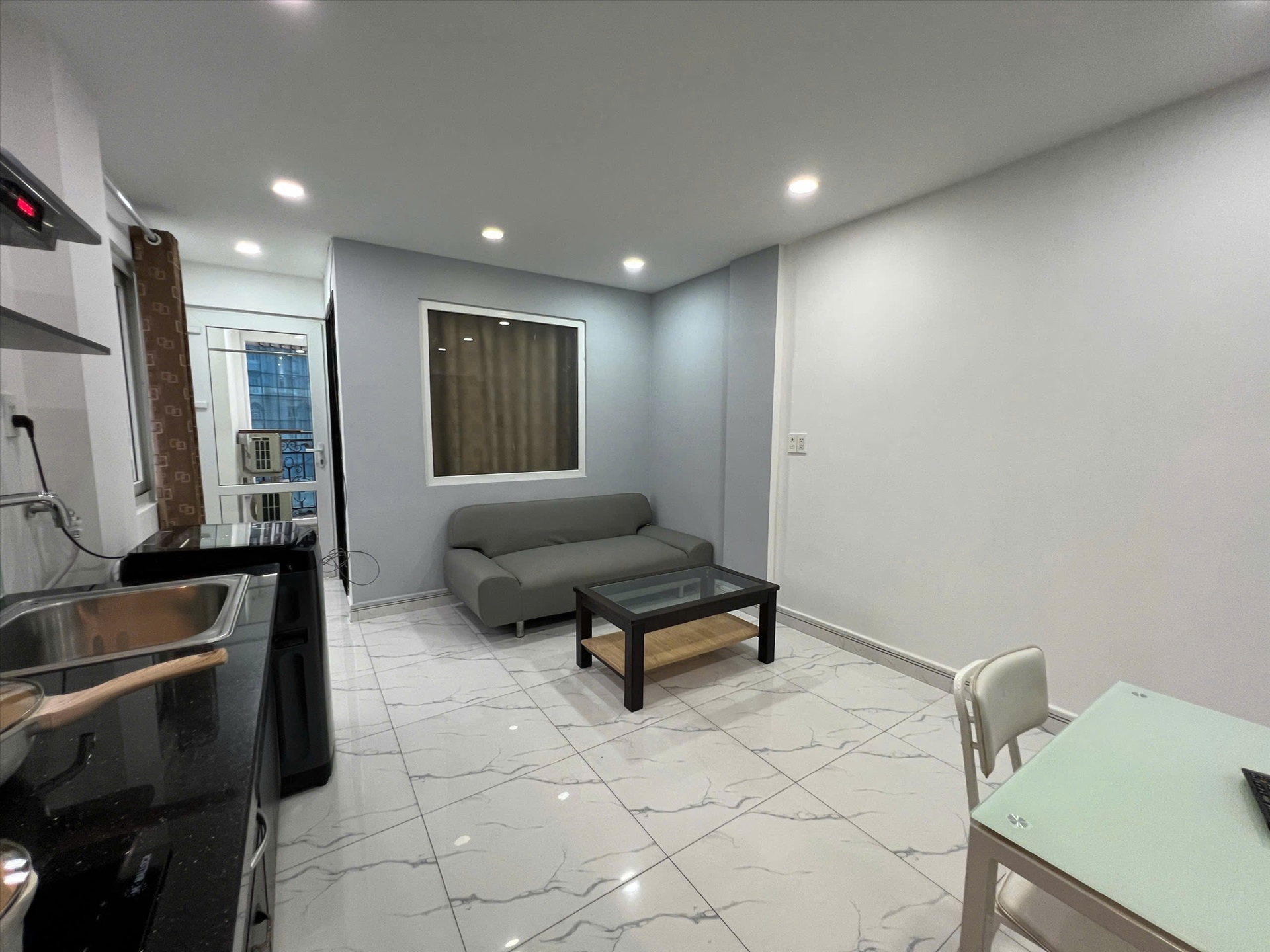 Phòng trọ AQ Home Trường Sơn - Tân Binh 