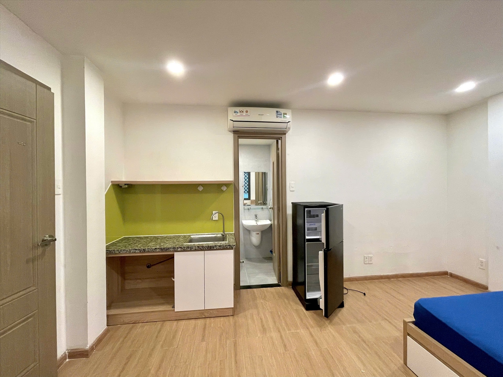 Phòng trọ Studio 25m2 tại HV Home Cù Lao - Phú Nhuận - Phòng bếp