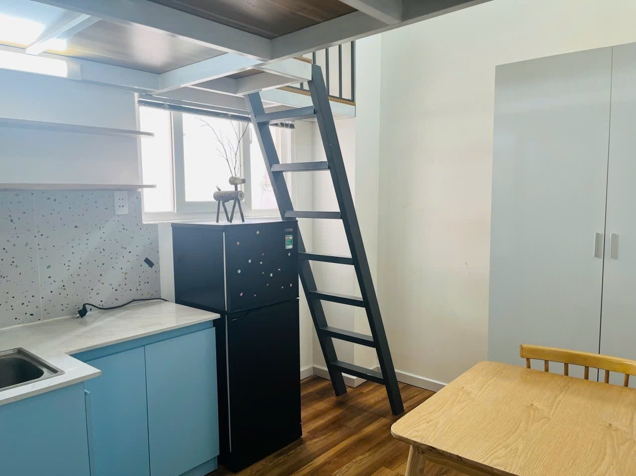 Phòng trọ Duplex 15m2 tại NS Home Điện Biên Phủ - Bình Thạnh - Phòng khách