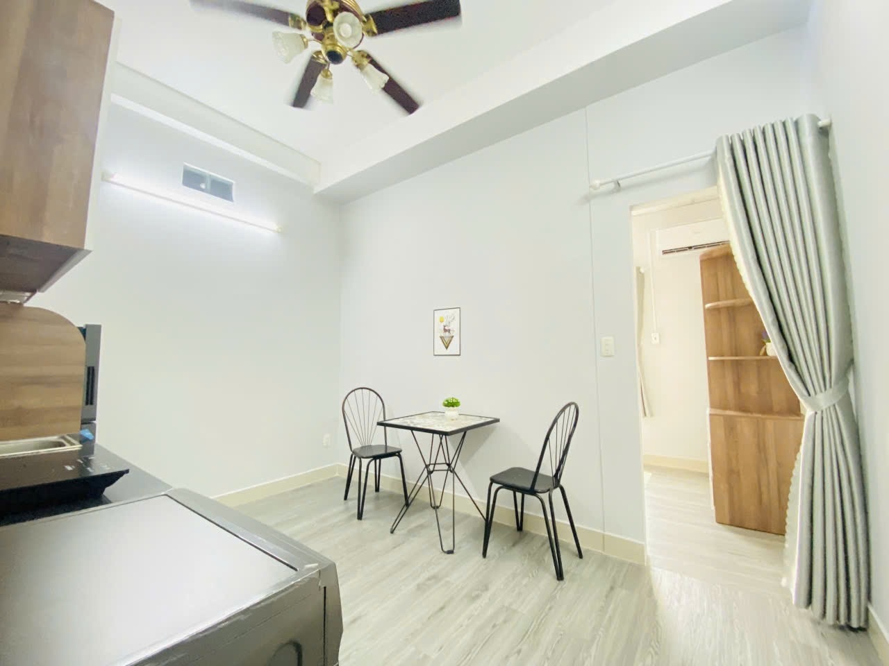 Phòng trọ 1 Phòng ngủ 30m2 tại Saigontro Trần Khắc Chân - Quận 1 - Phòng bếp