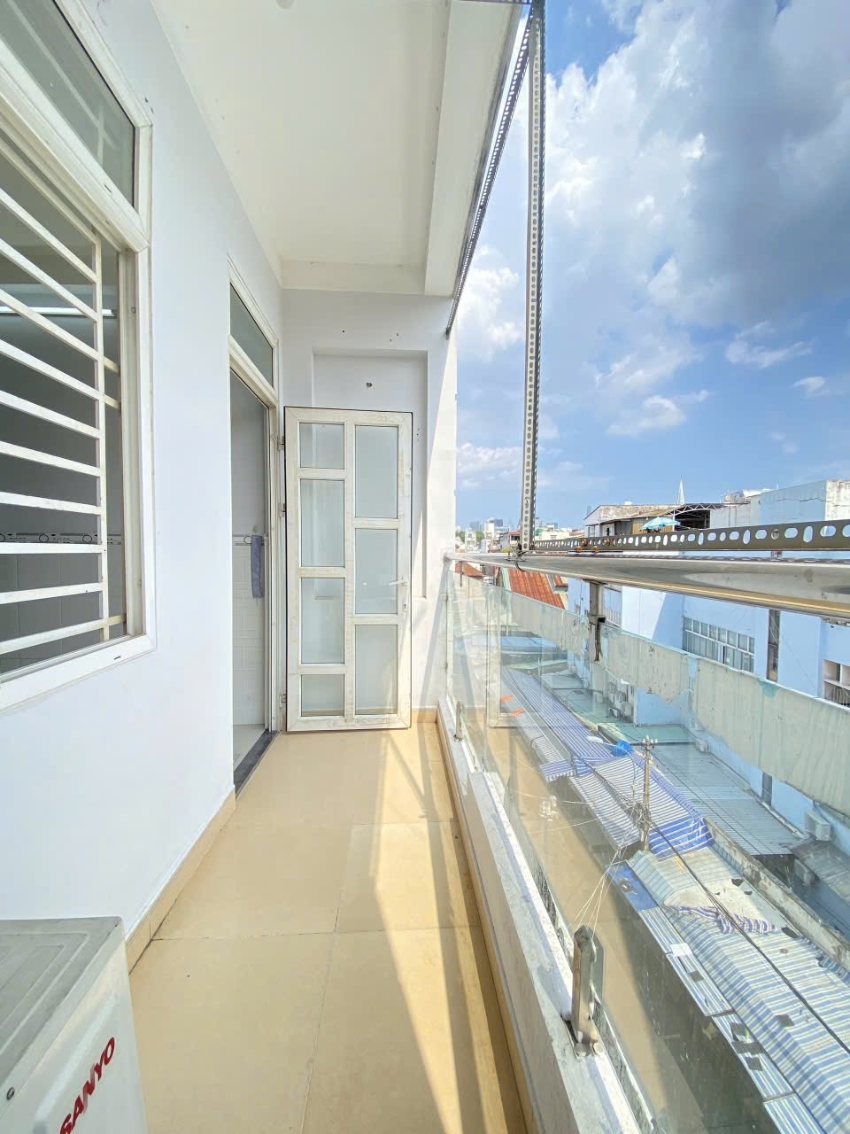 Phòng trọ 1 Phòng ngủ 30m2 tại Saigontro Mã Lộ - Quận 1 - Ban công