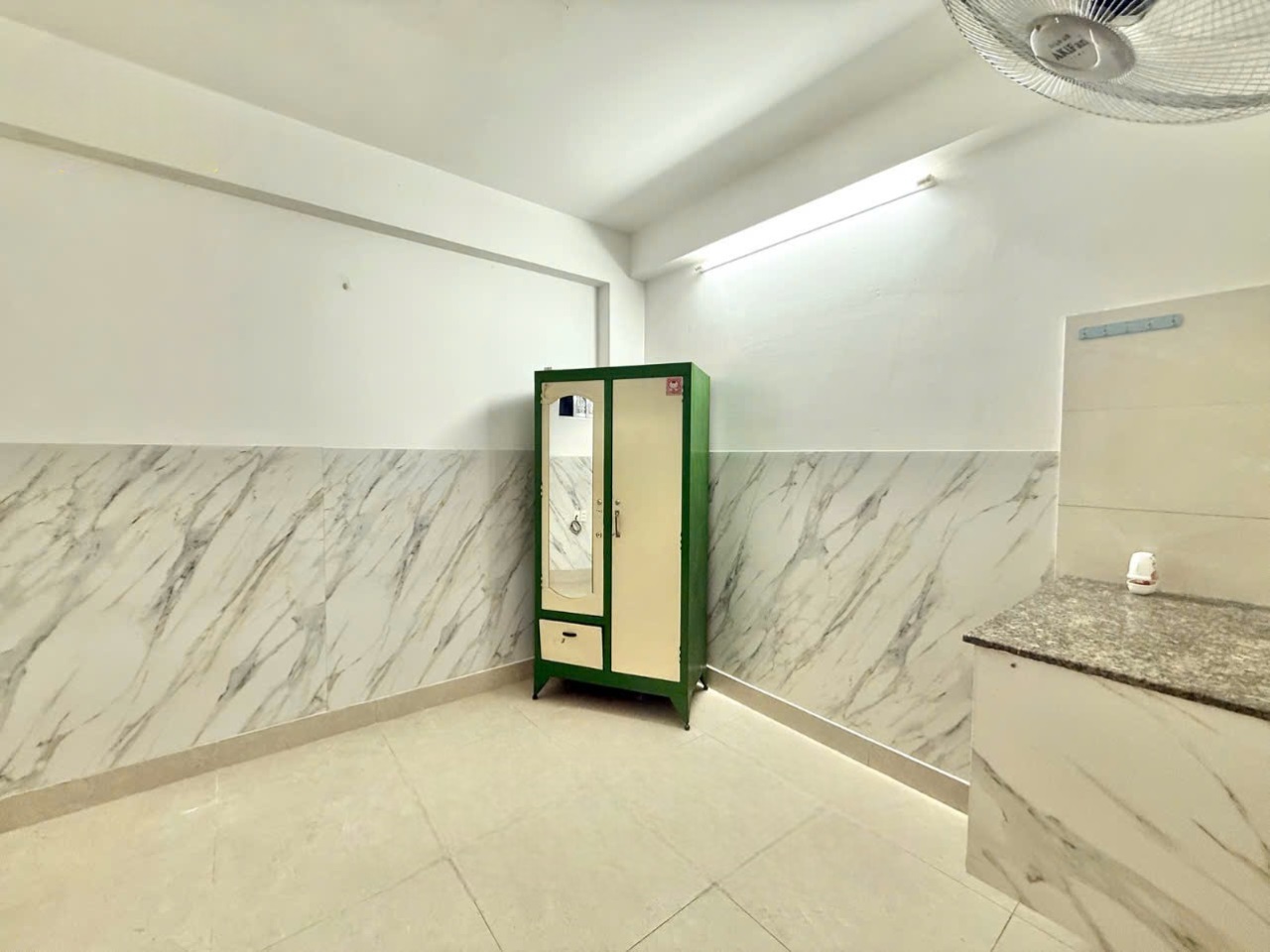 Phòng trọ Duplex 20m2 tại Jinjoo Home Phan Huy Ích - Tân Bình - Phòng khách