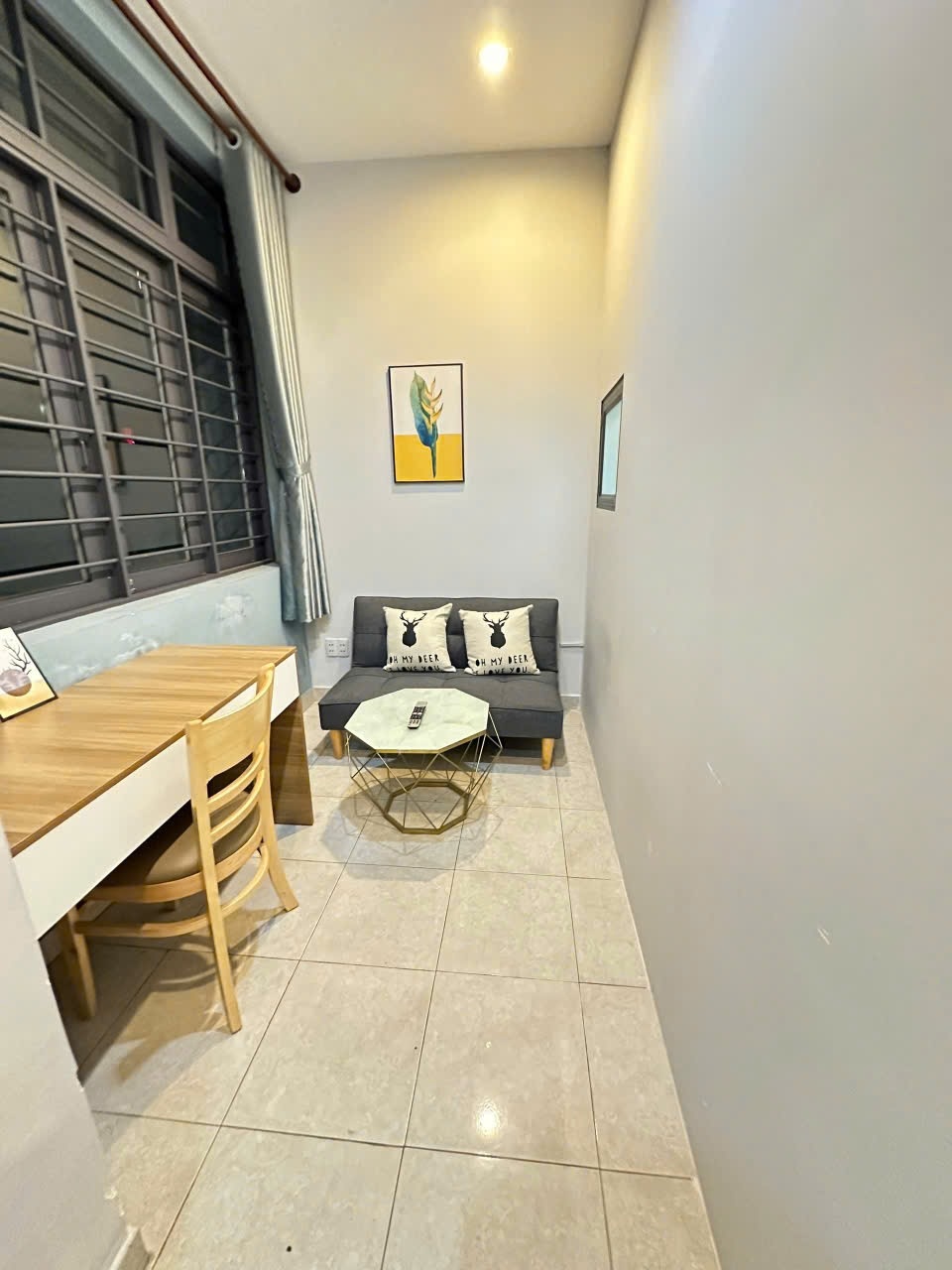 Phòng trọ 2 Phòng ngủ 60m2 tại Saigontro Điện Biên Phủ - Bình Thạnh - Phòng khách